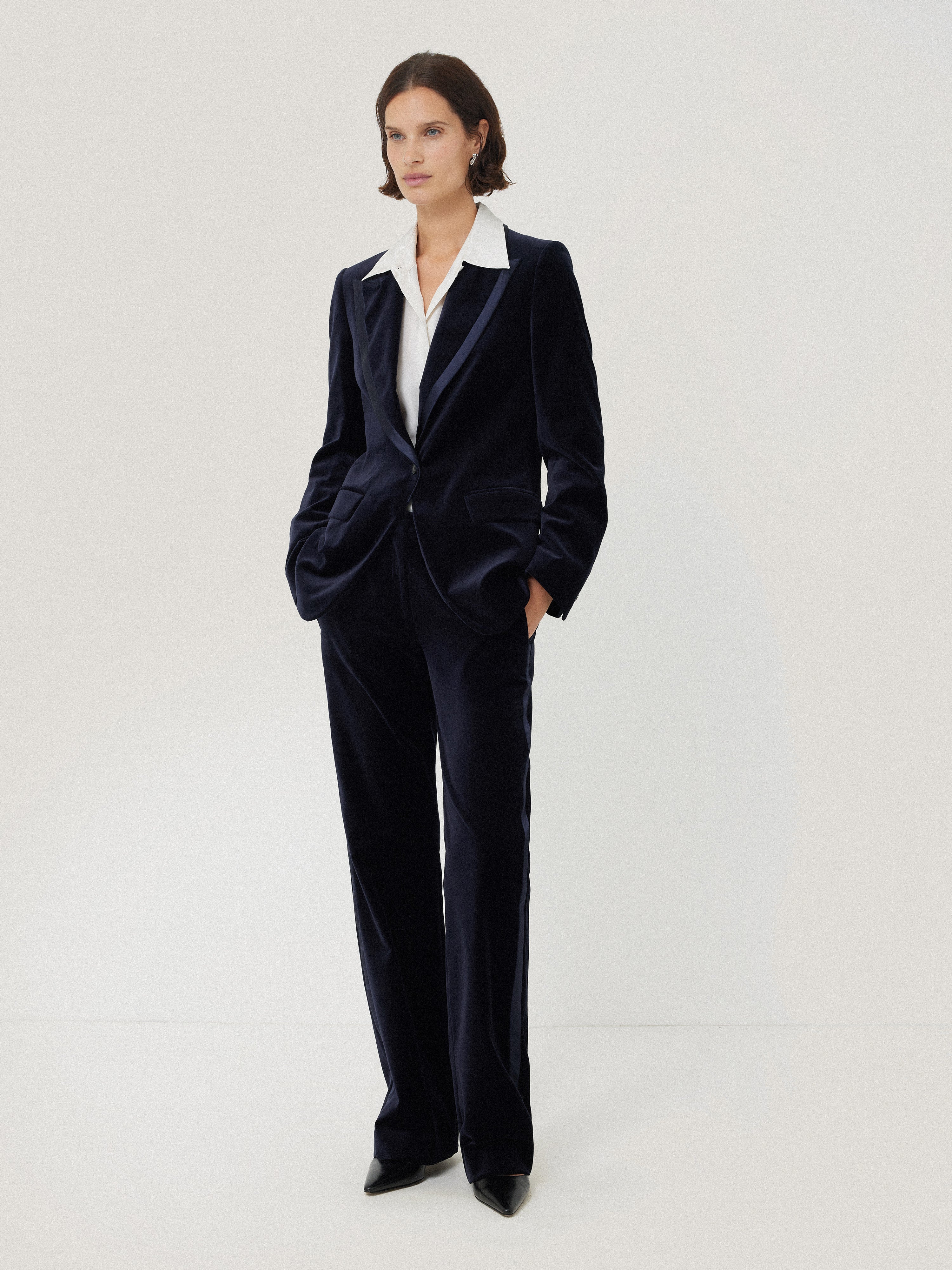 Ashby Velvet Blazer | Navy - Image 3