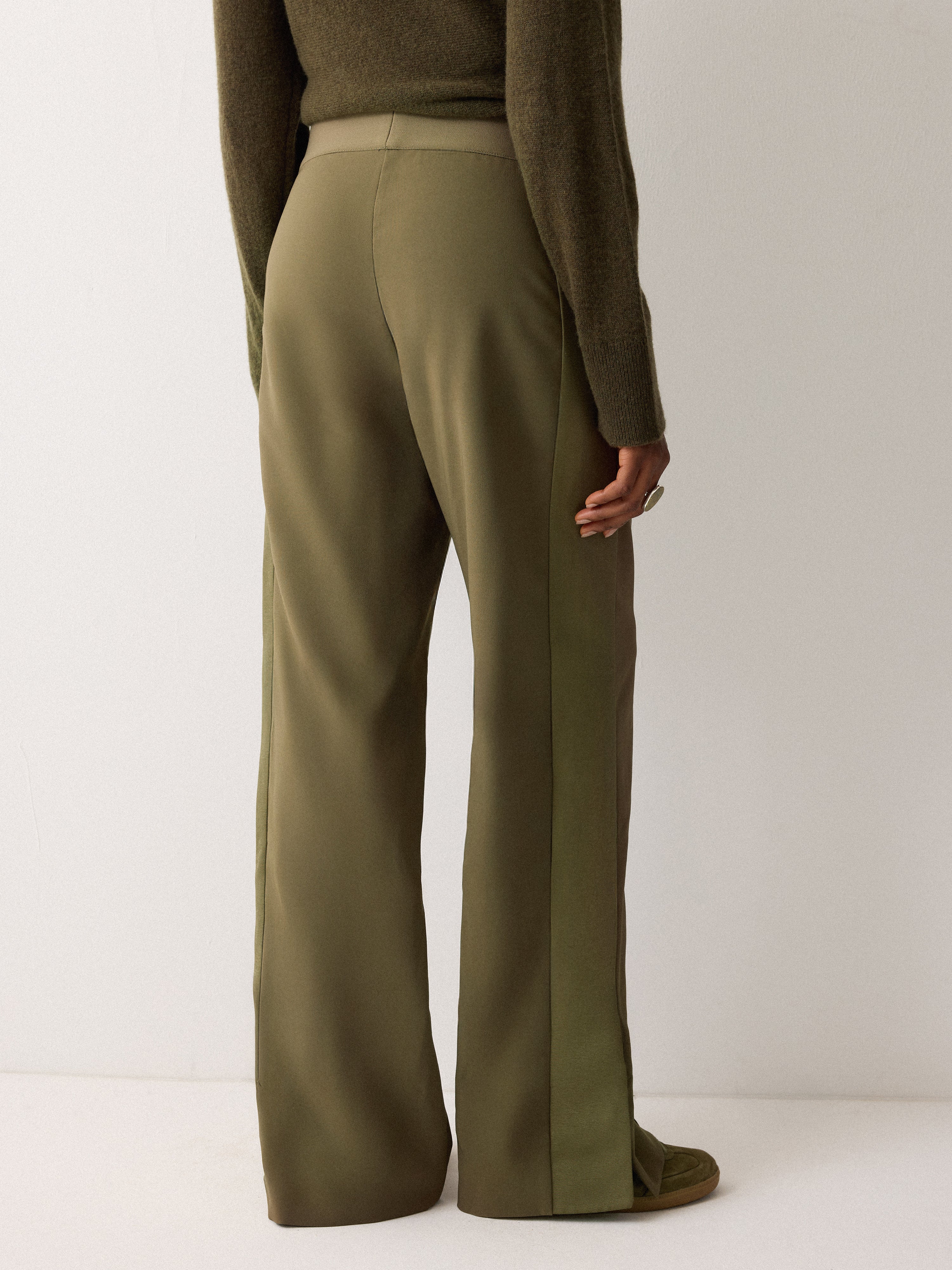 Crepe Split Hem Jogger | Khaki - Image 6