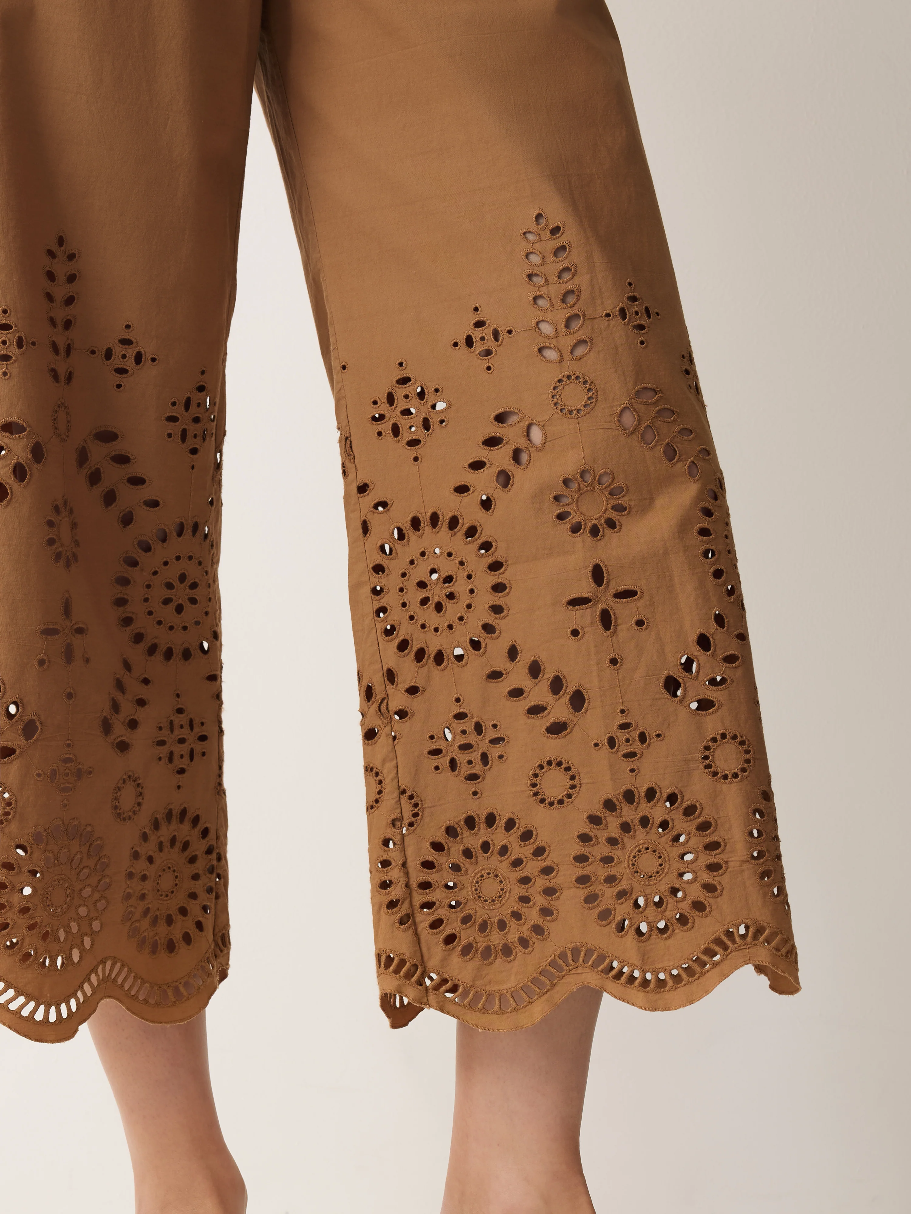 Broderie Trouser | Camel - Image 3