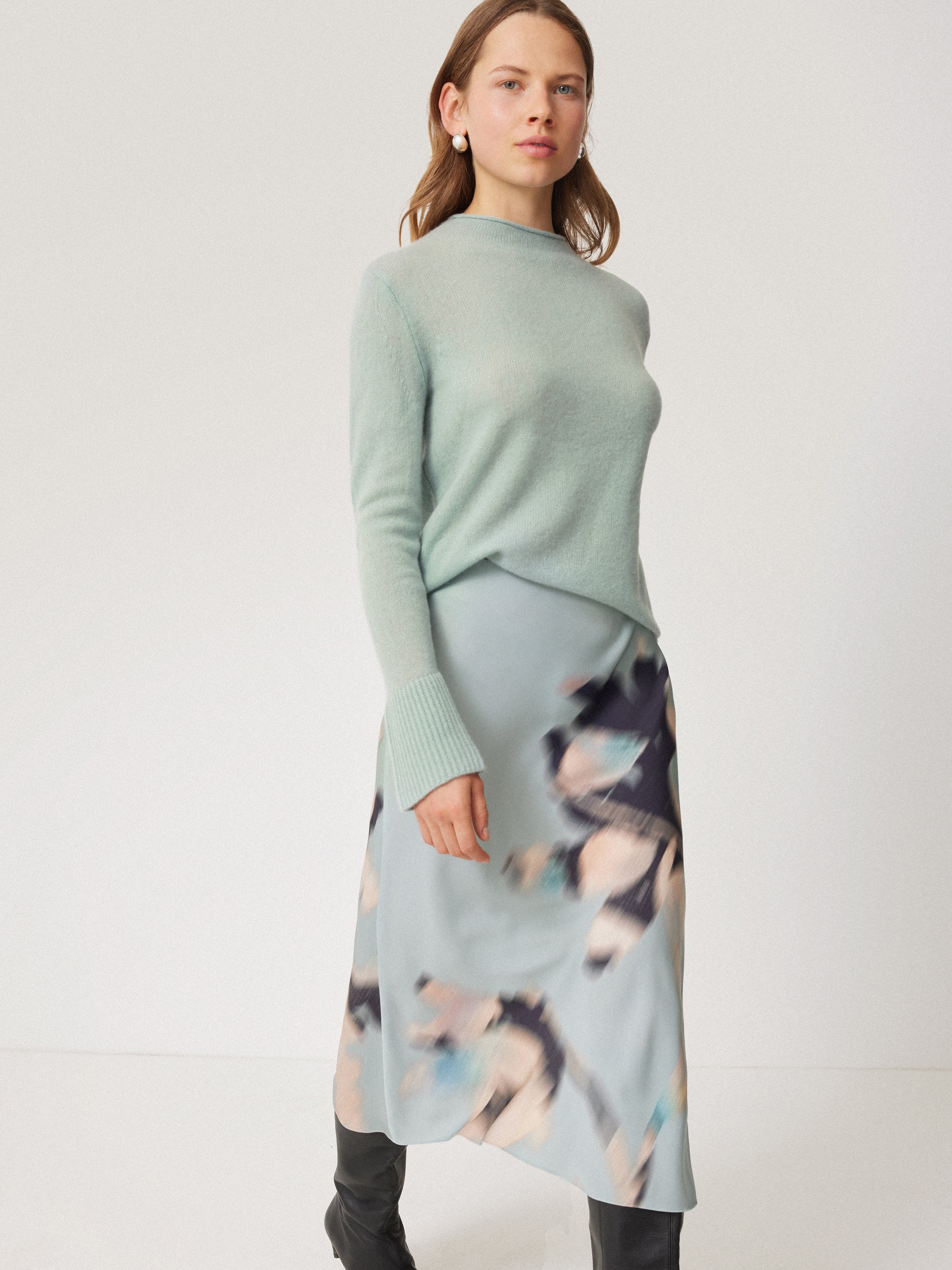 Cloud Cashmere Eldon Jumper | Blue Haze - Image 4