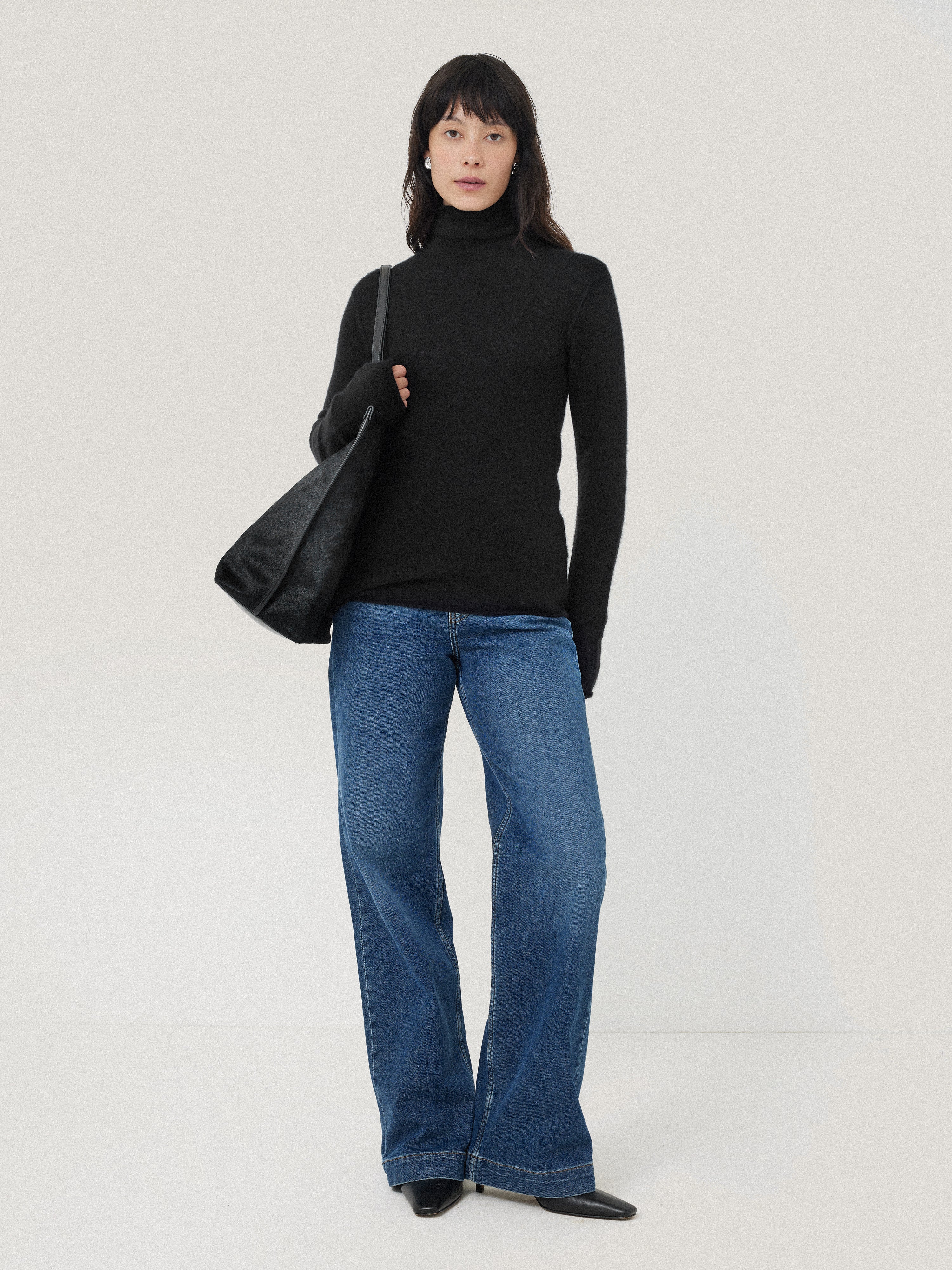 Cloud Cashmere Polo Jumper | Black - Image 3
