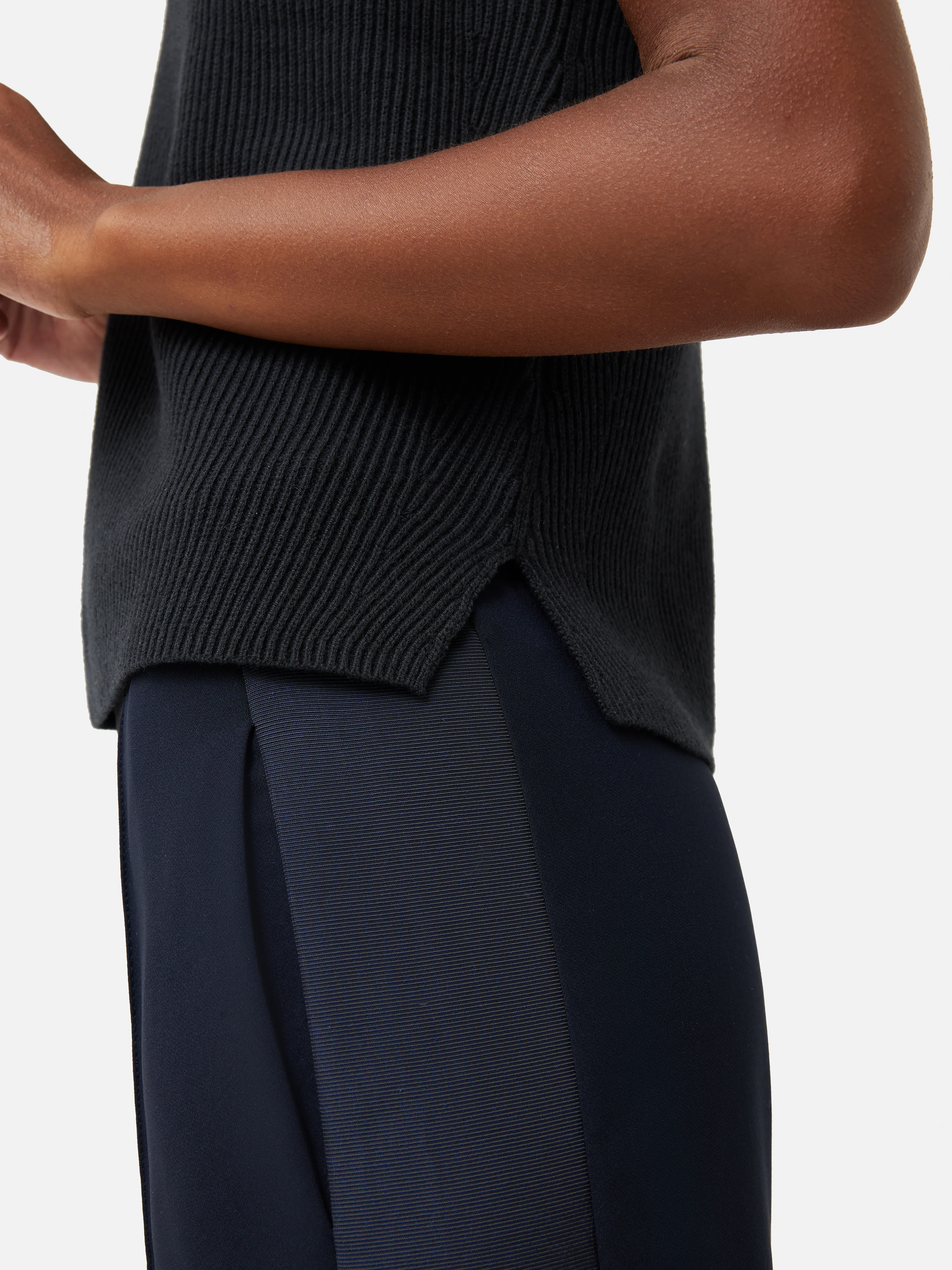 Cotton Blend Crew Tank | Black - Image 4
