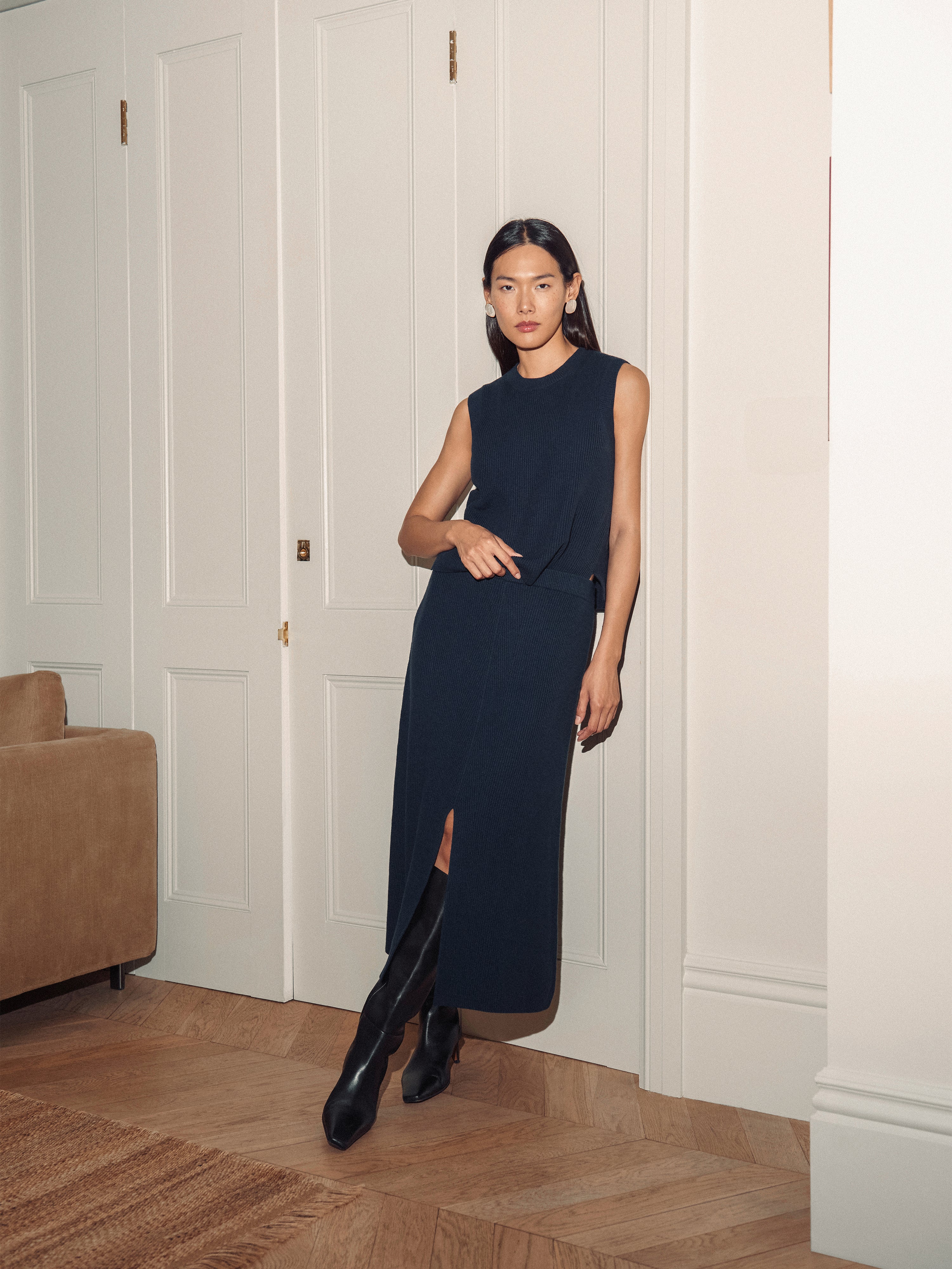 Cotton Blend Knitted Skirt | Navy - Image 2
