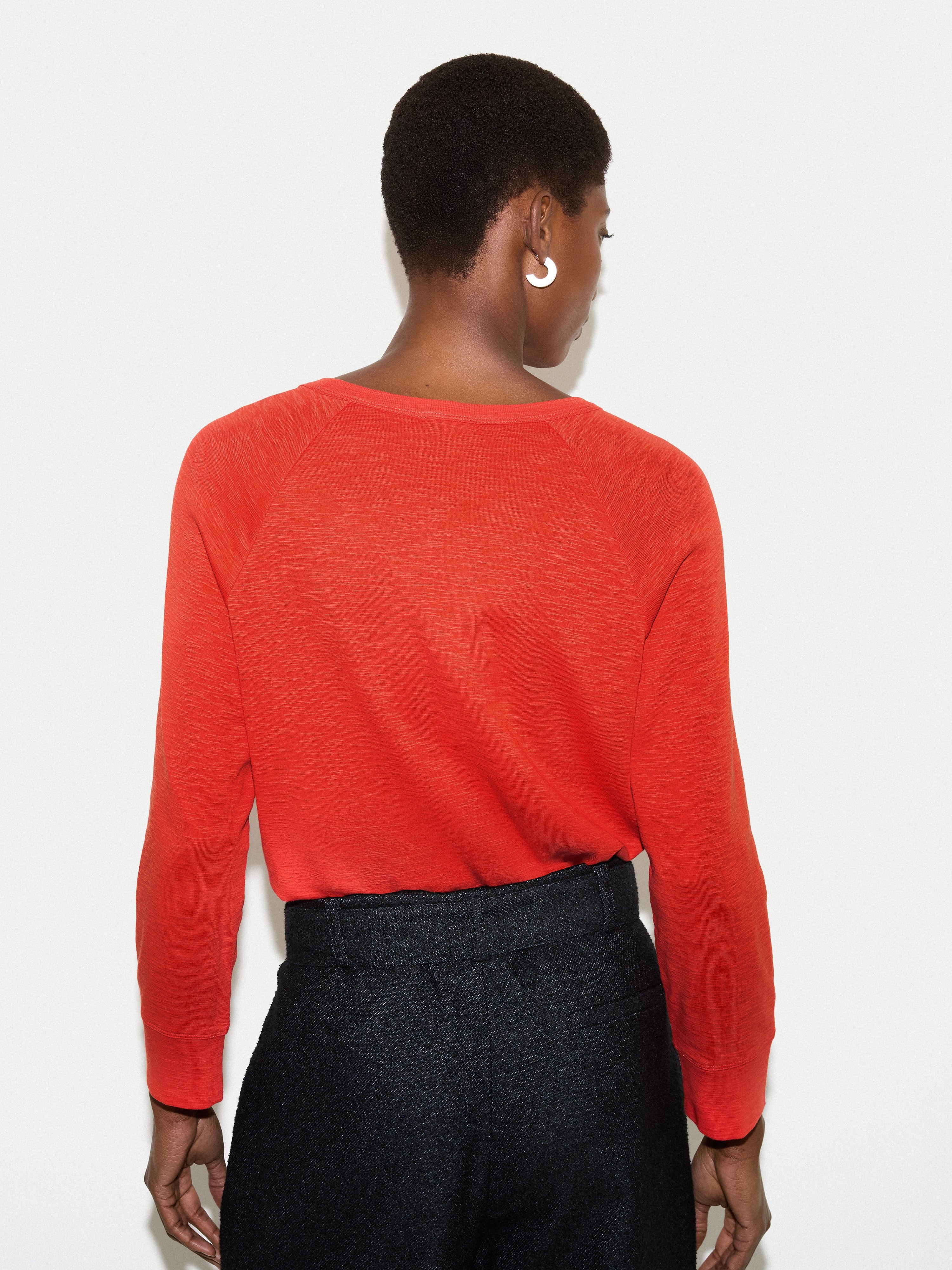 Cotton Luxe Raglan T-shirt | Red - Image 4