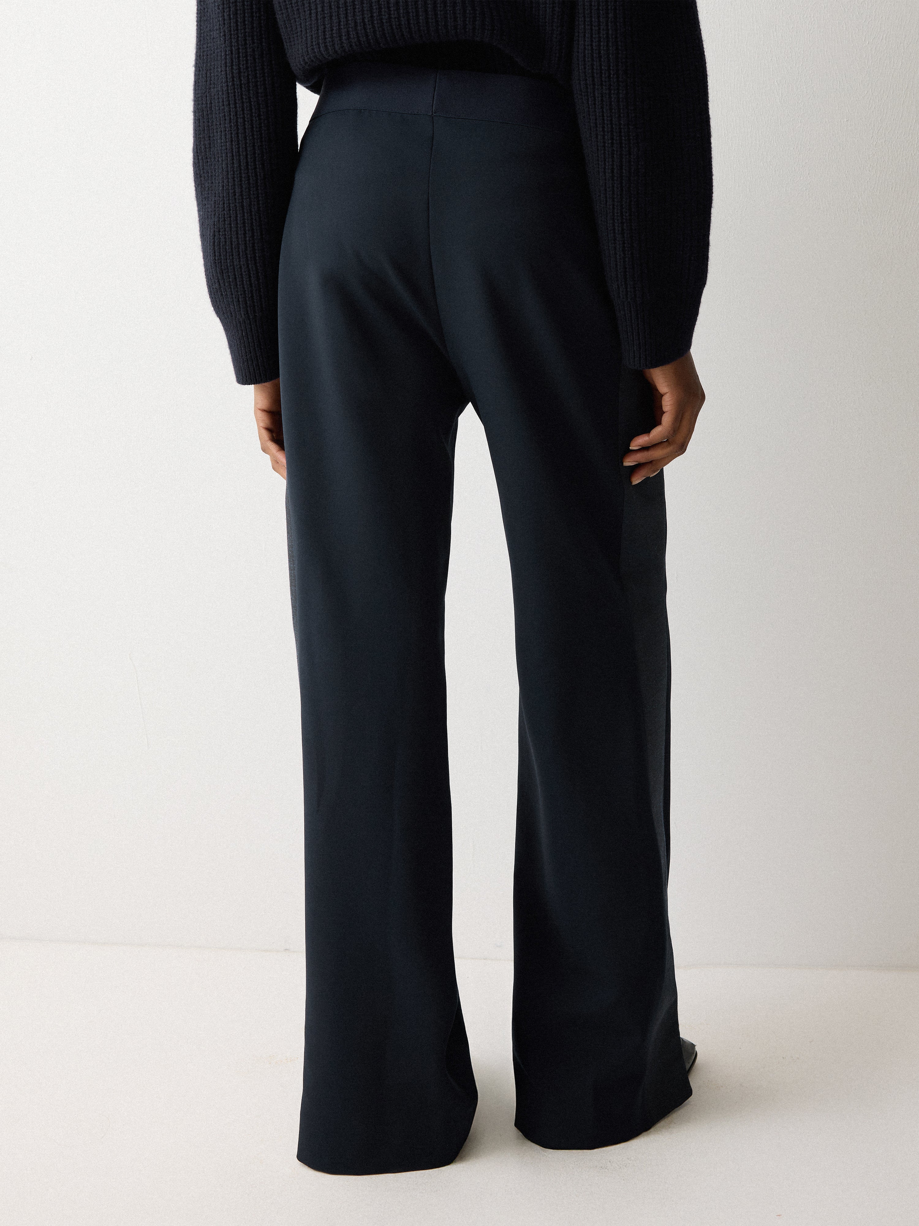 Crepe Split Hem Jogger | Navy - Image 4