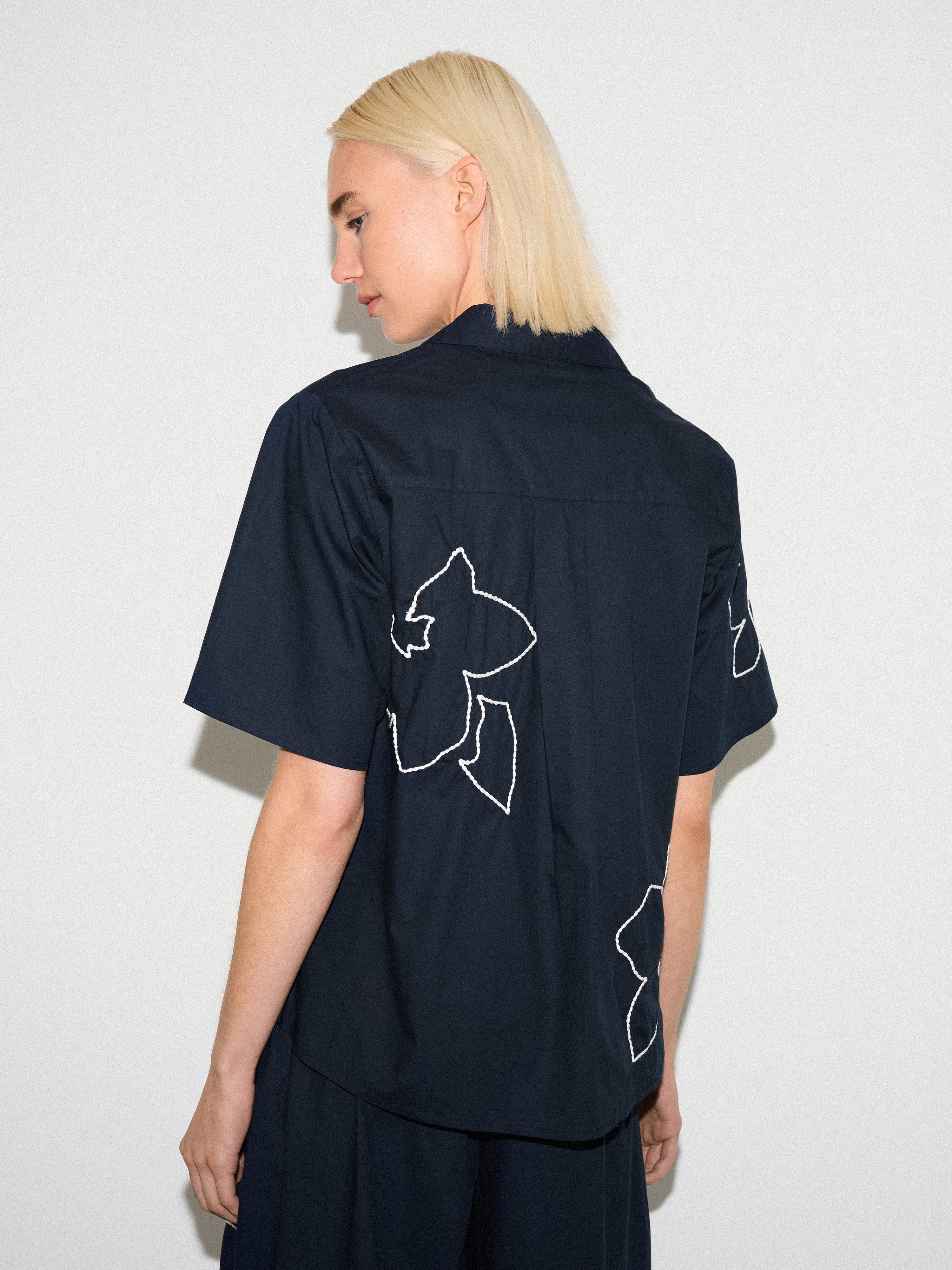 Cut Out Embroidery Shirt | Navy - Image 4