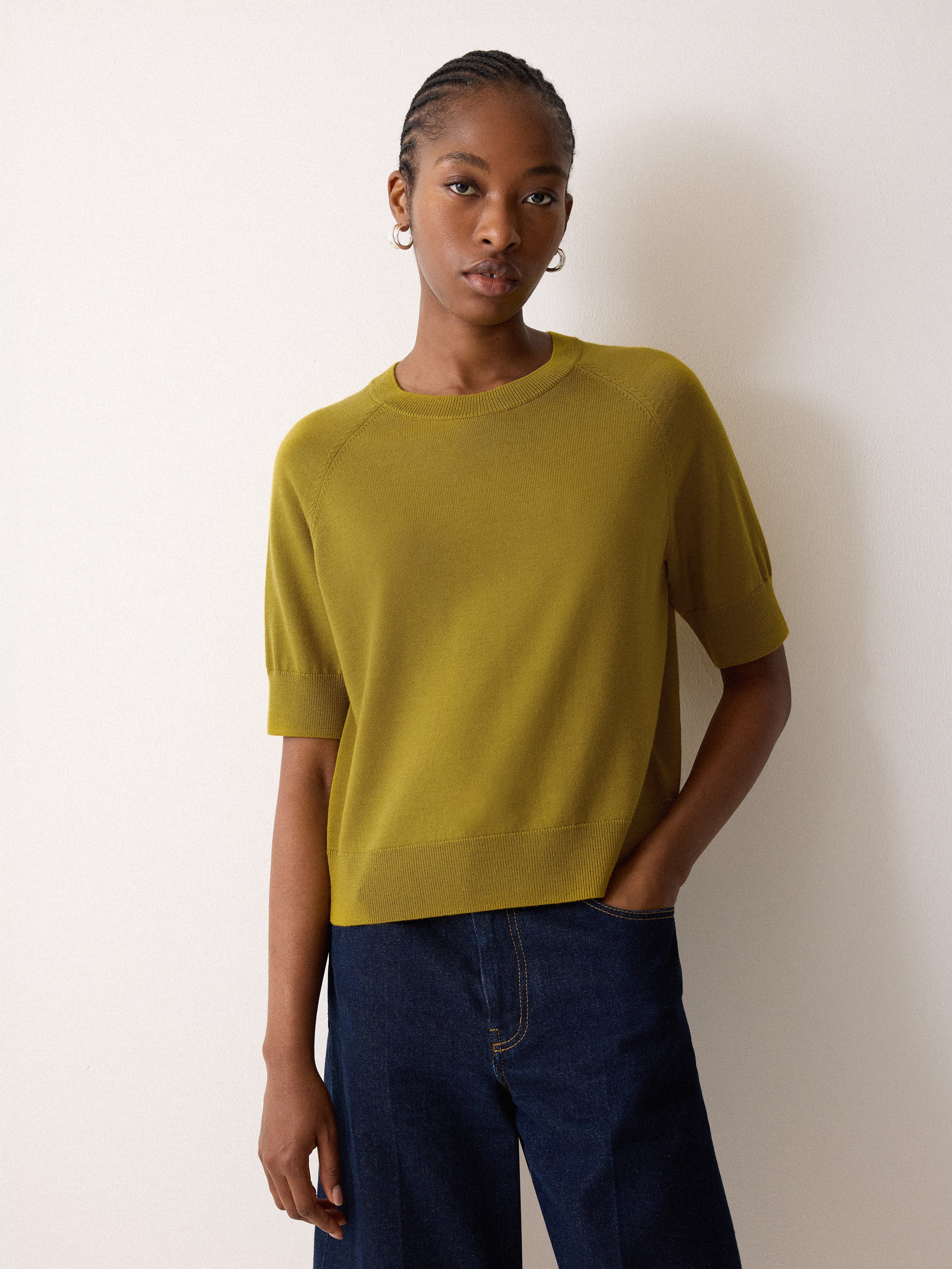 Fine Merino Raglan T-shirt | Green - Image 2