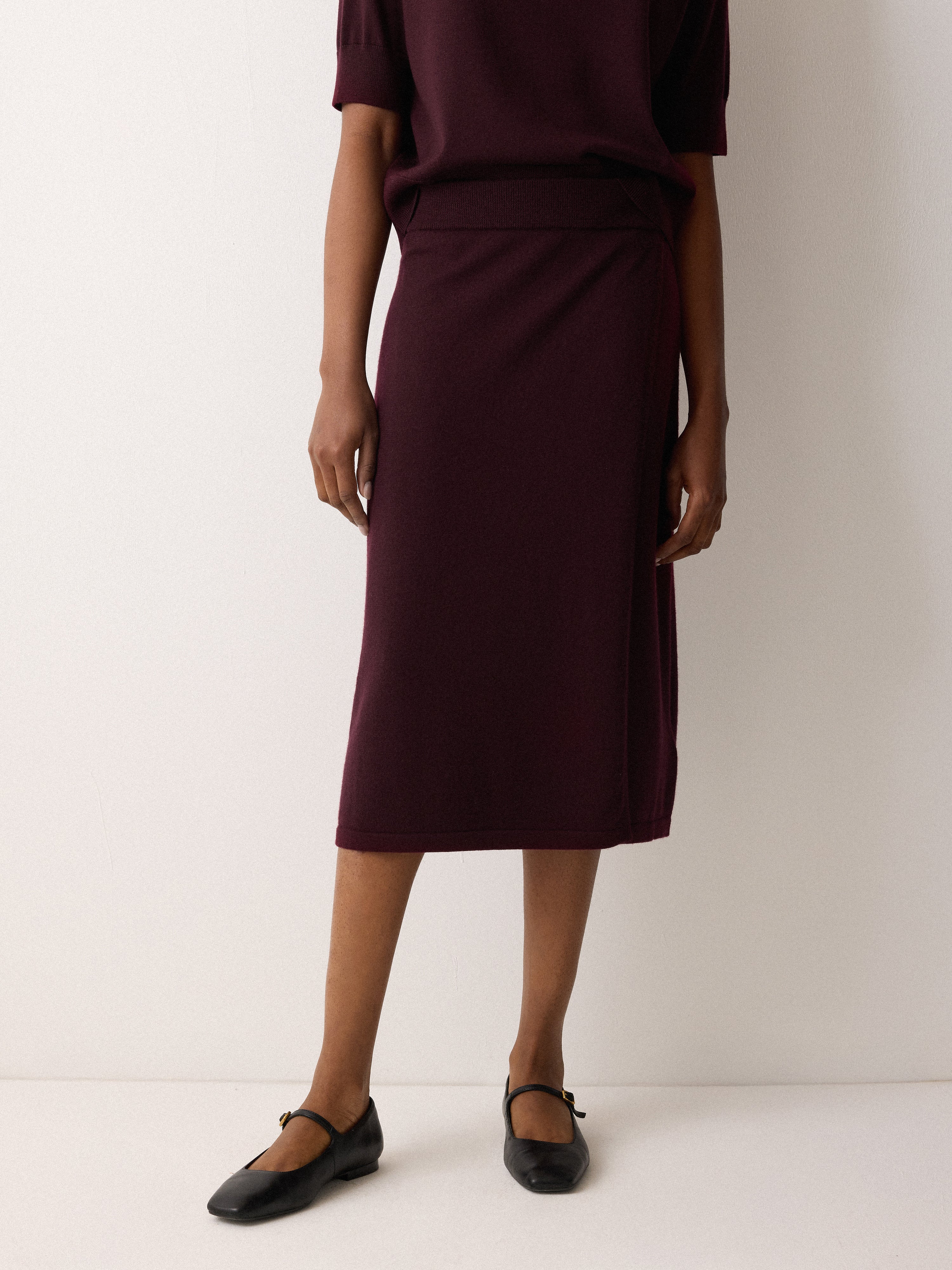 Fine Merino Wrap Skirt | Burgundy - Image 3