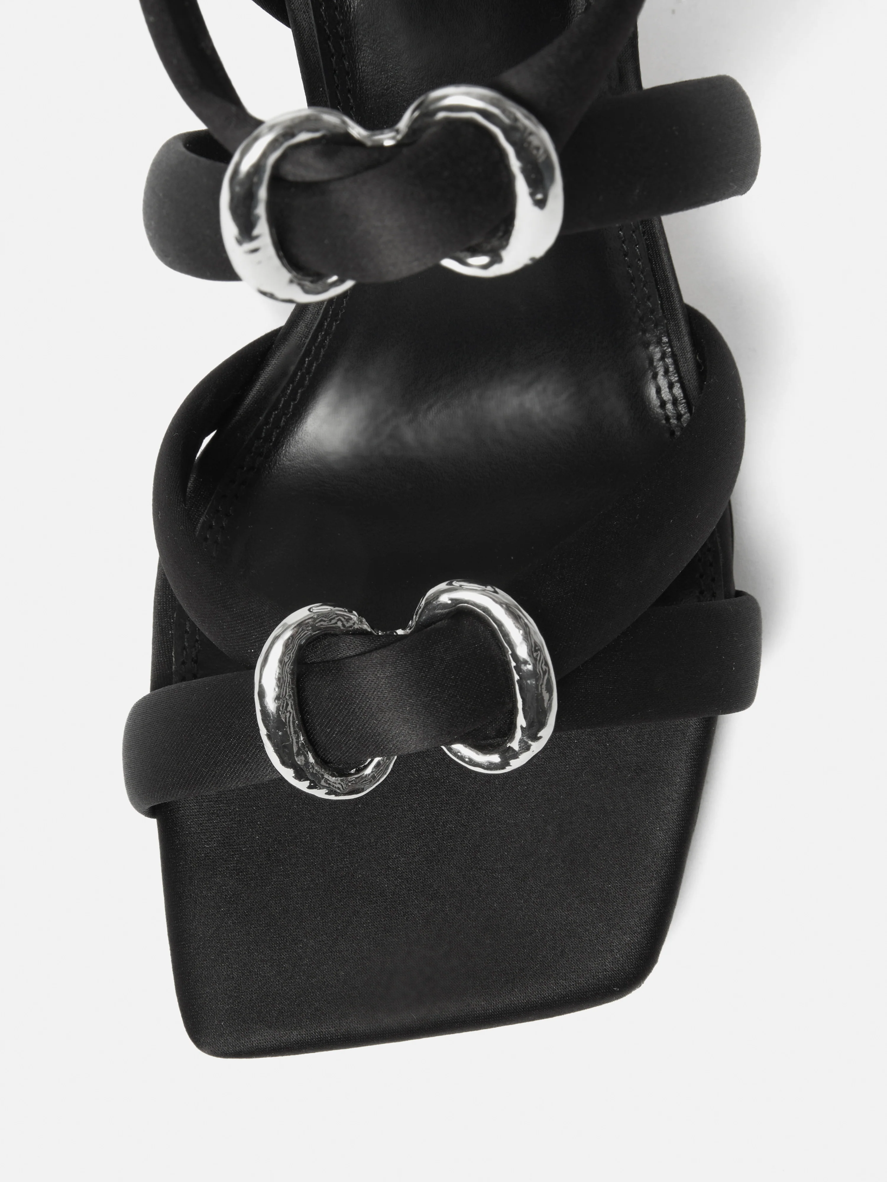 Franklin Heel | Black - Image 7