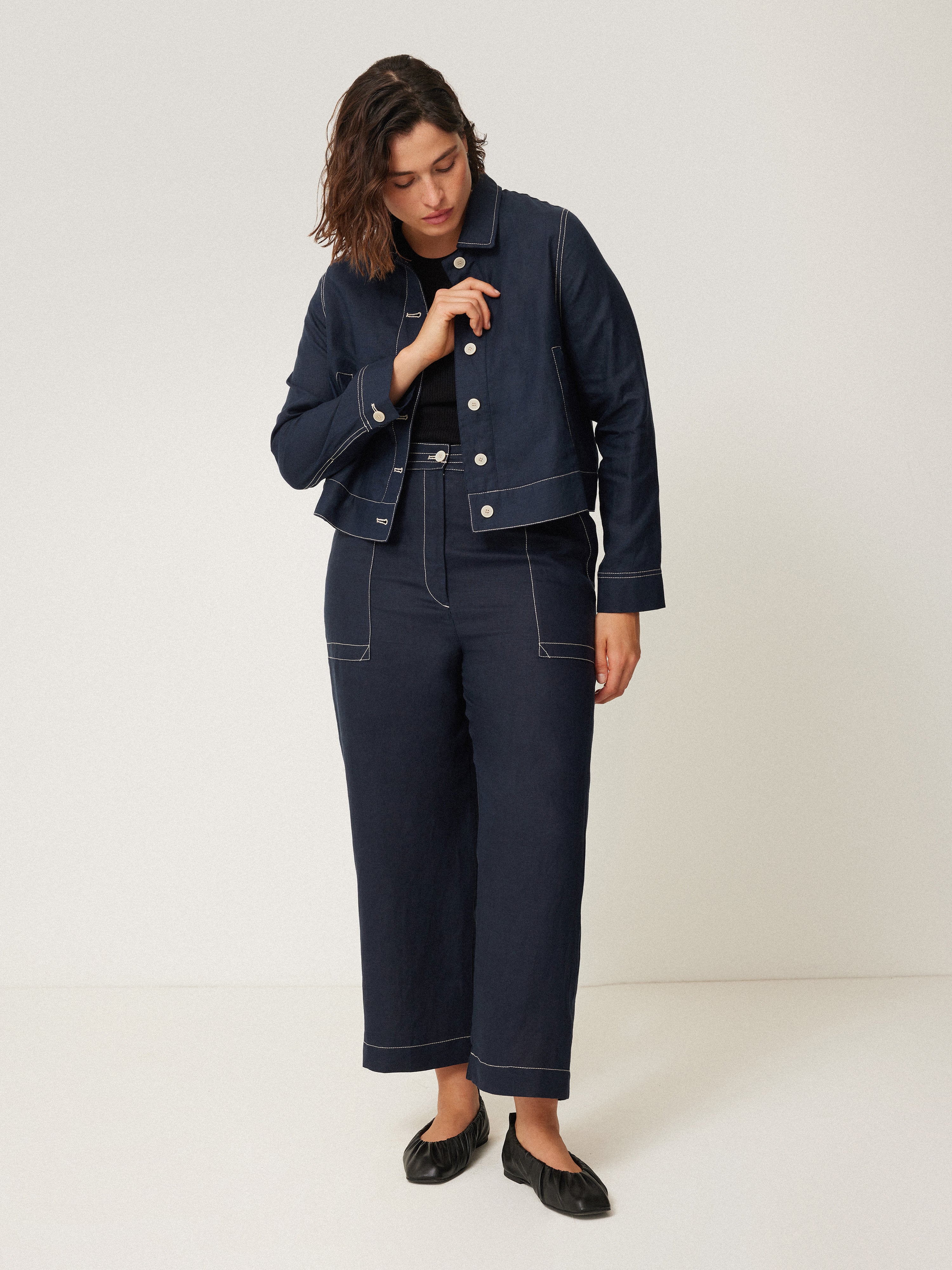French Linen Cropped Jacket | Navy - Image 5