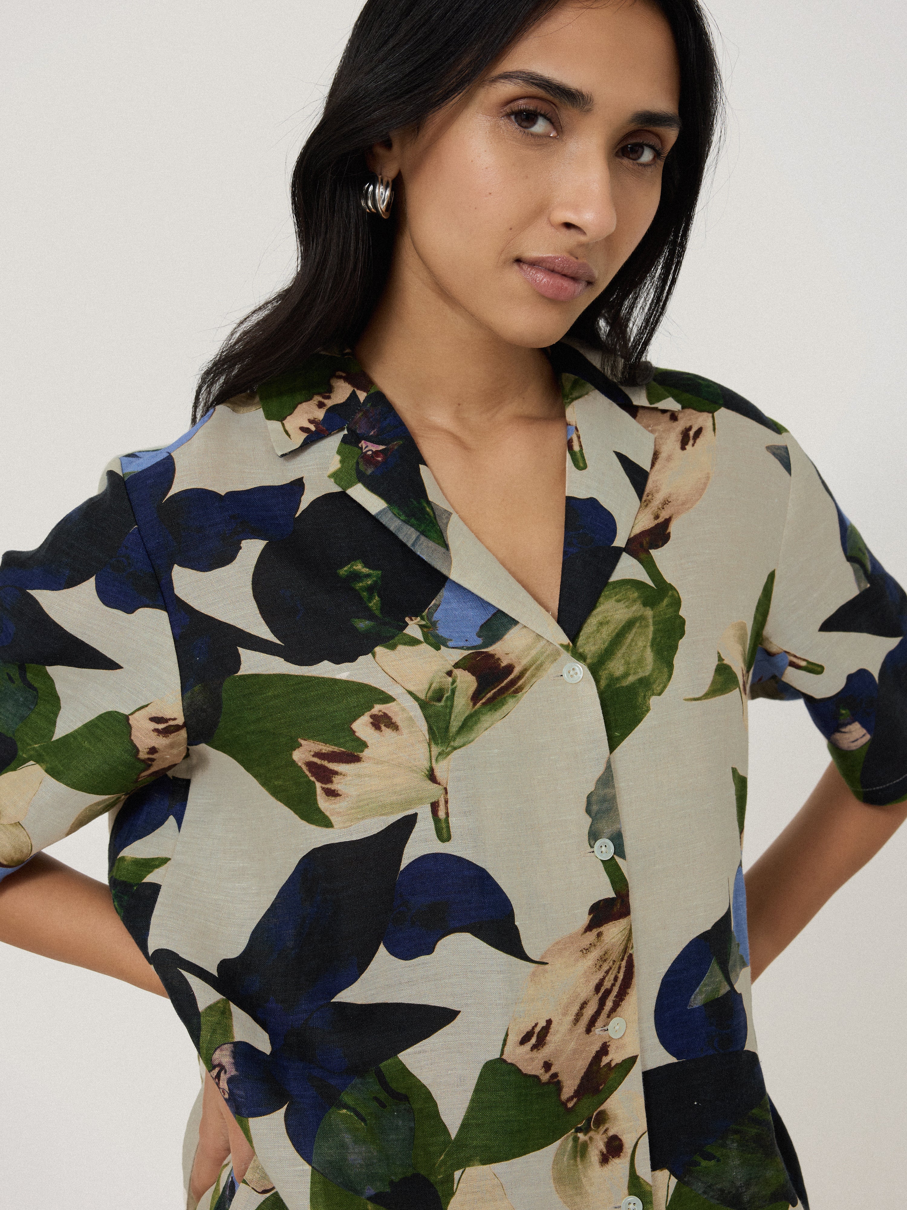 Future Botanic Linen Shirt | Neutral - Image 3