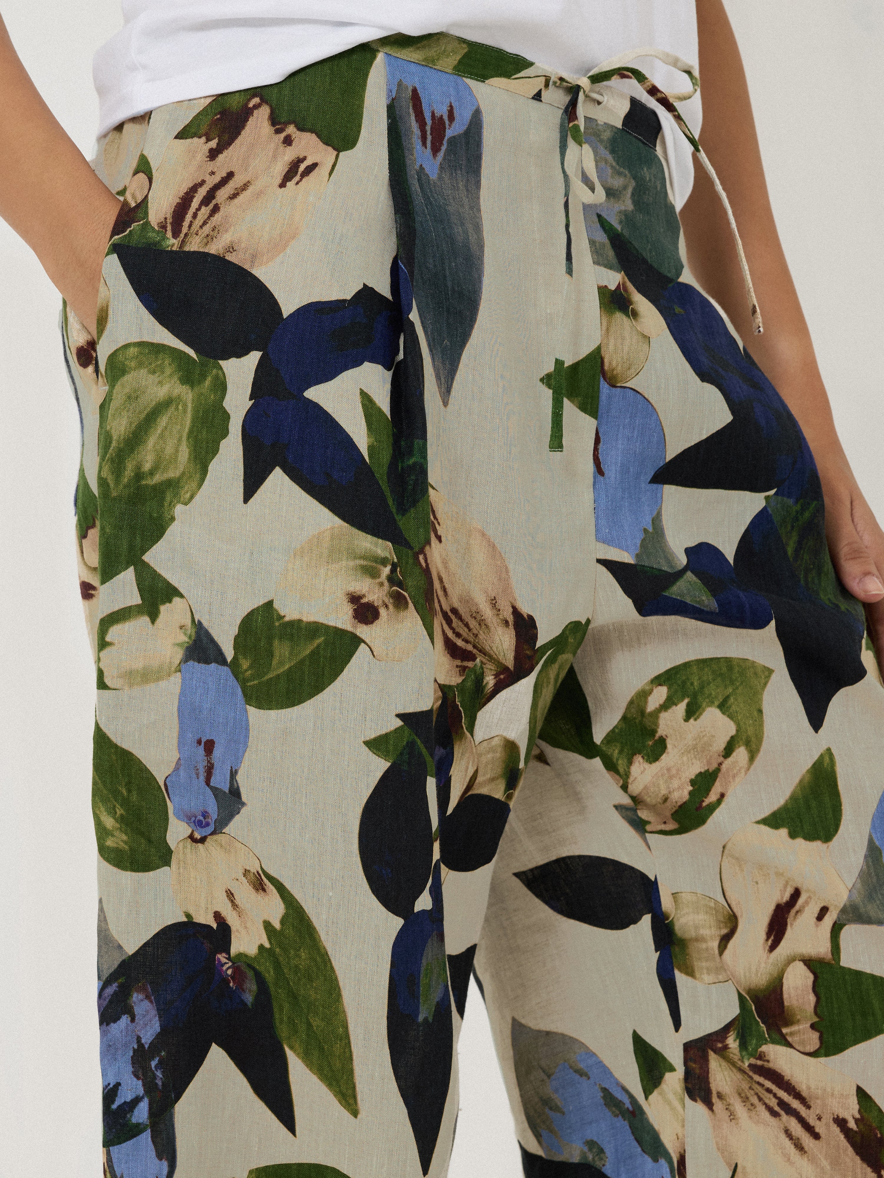 Future Botanic Linen Trouser | Neutral - Image 3