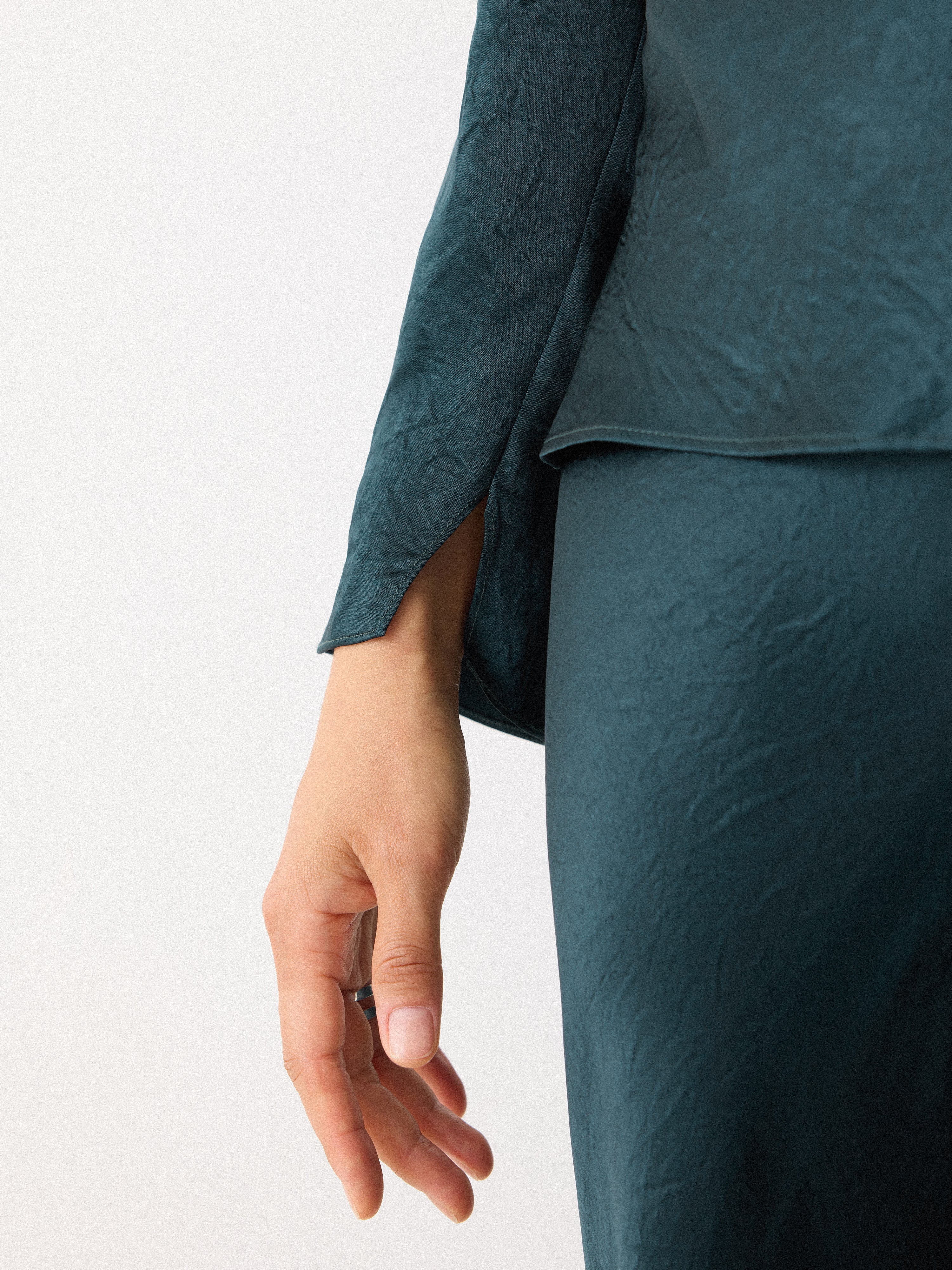 Draped Neck Long Sleeve Top | Green - Image 4