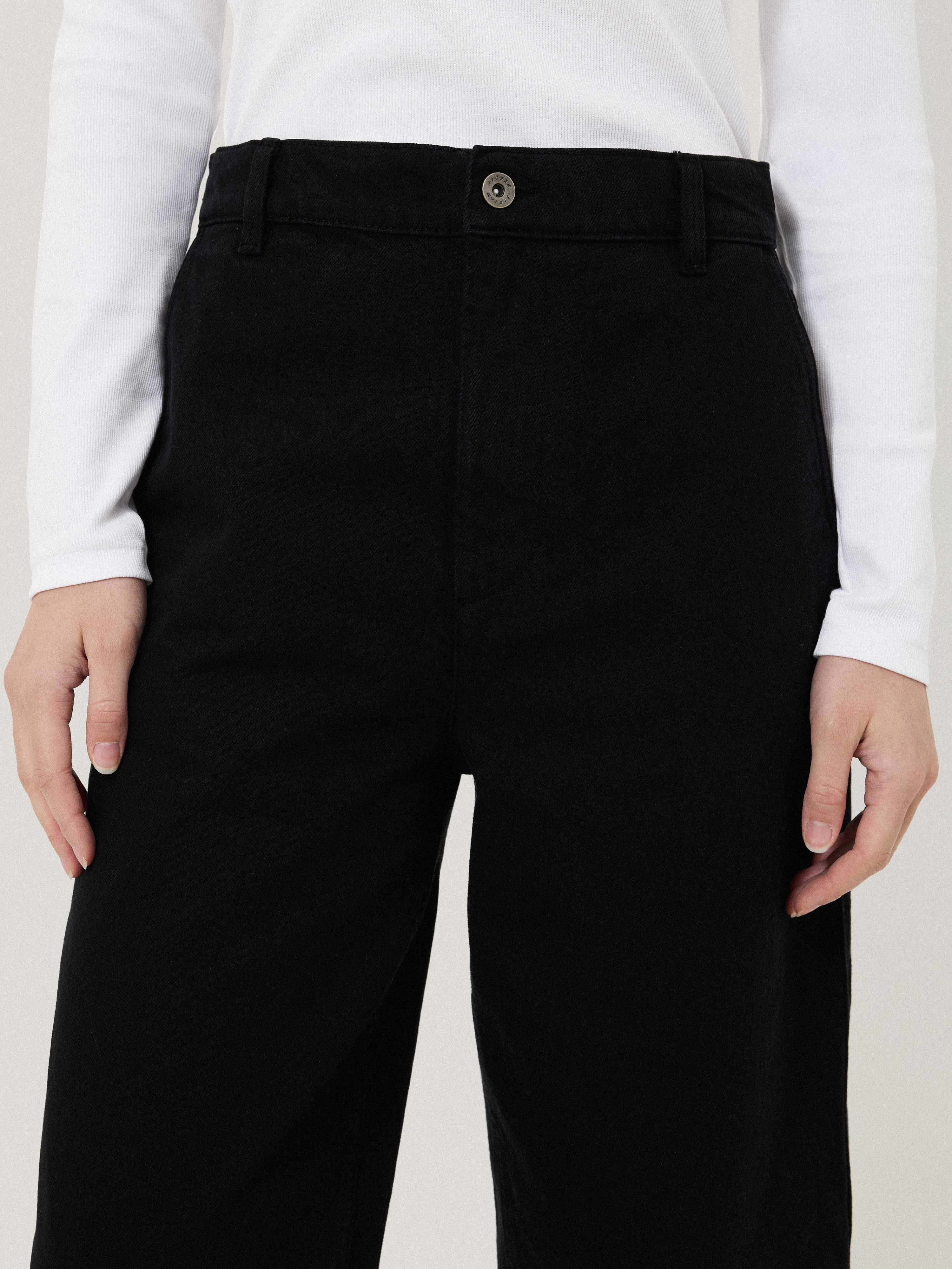 Kensington Barrel Leg Jean | Black - Image 5