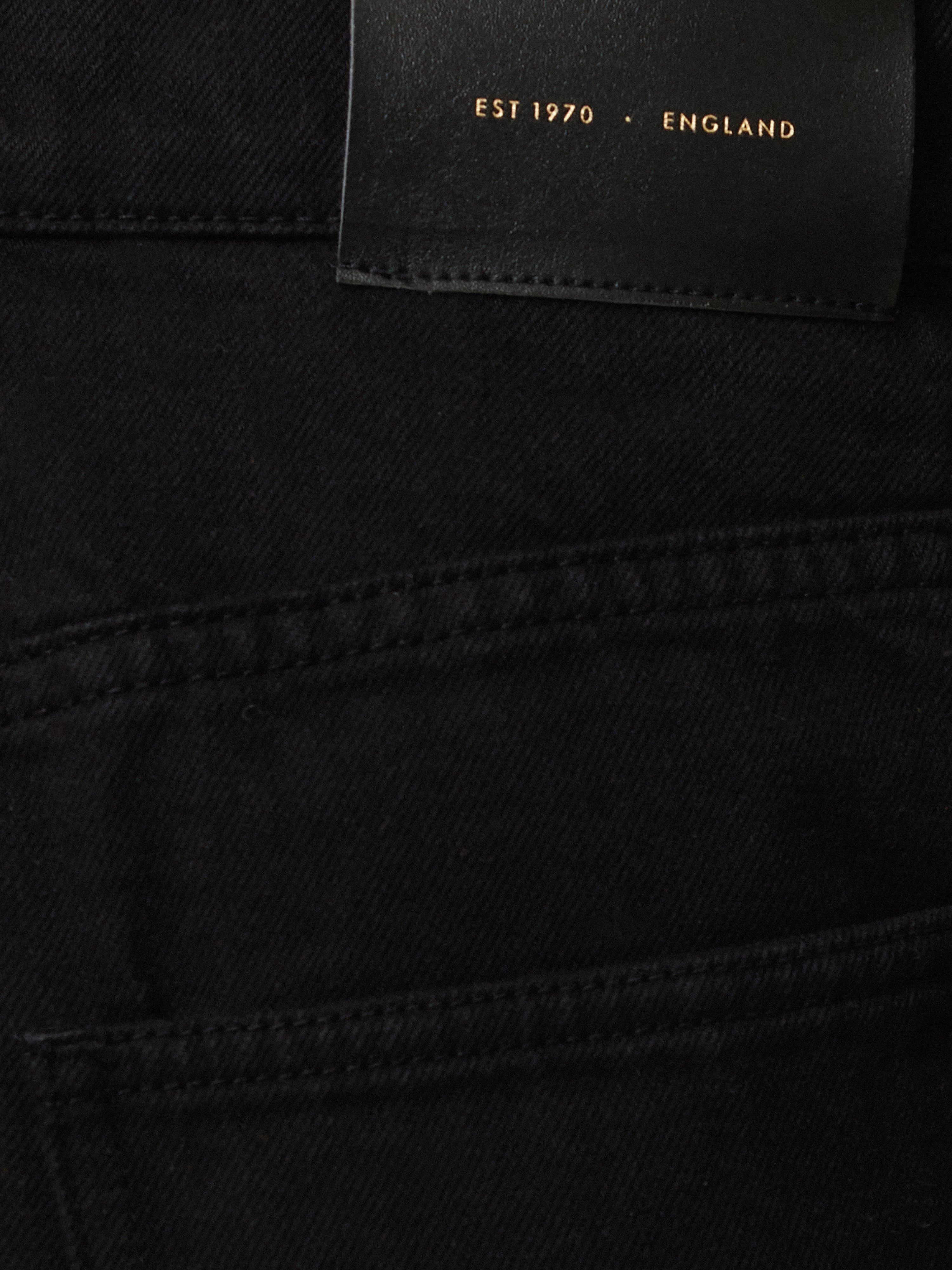 Kensington Barrel Leg Jean | Black - Image 7