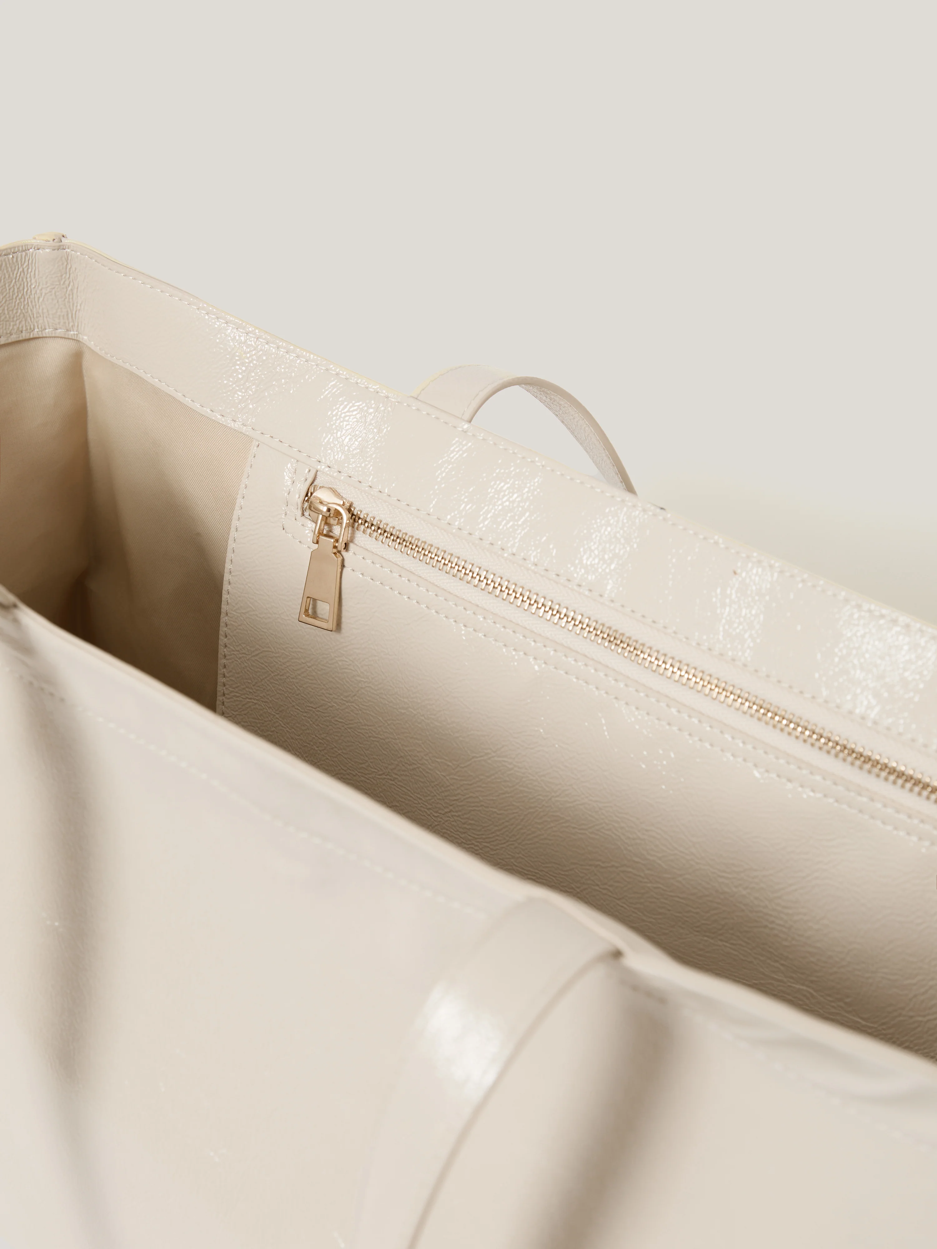 Large Patent Tote Bag | Cream - Image 5