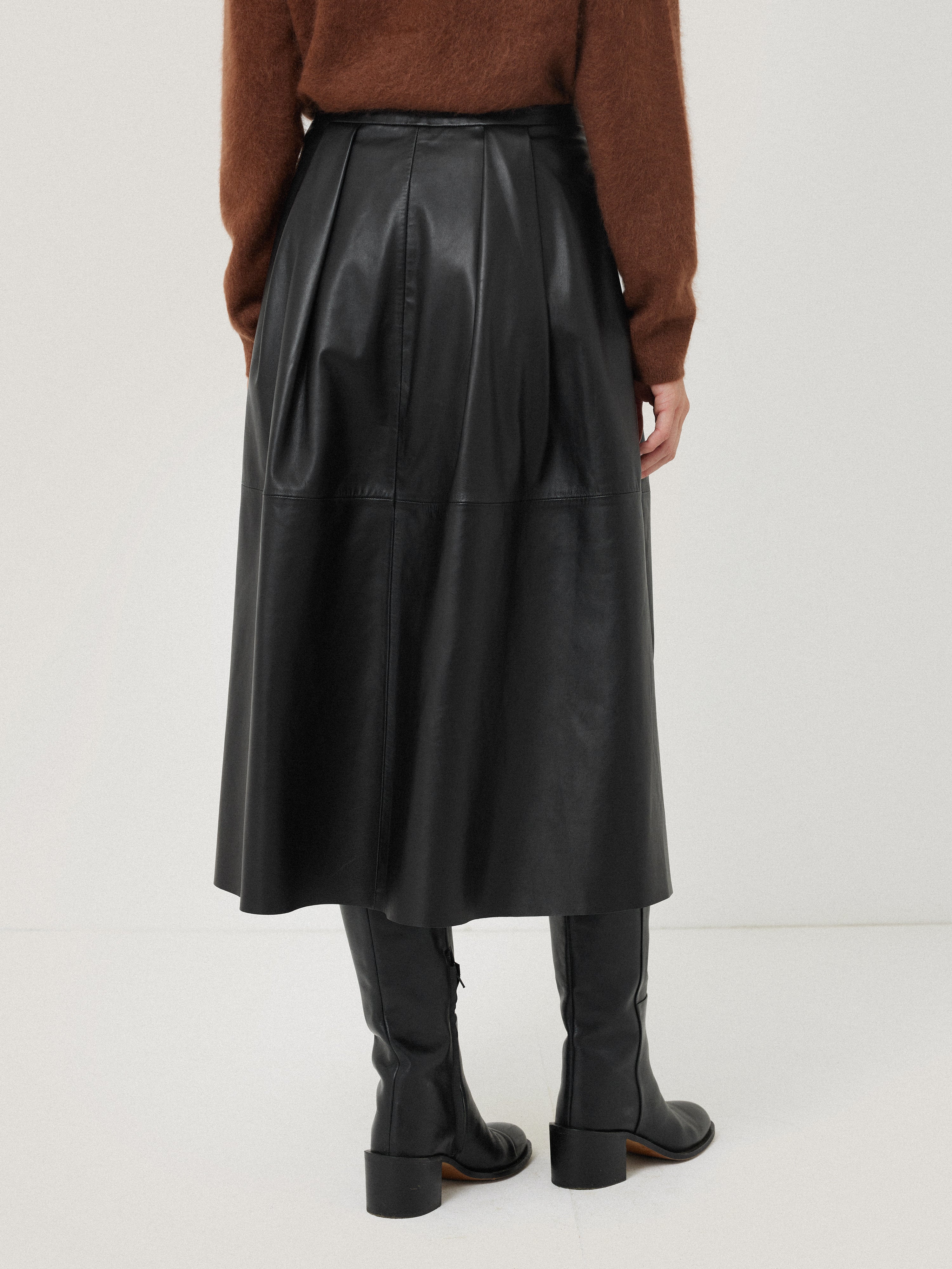 Leather Pleat Midi Skirt | Black - Image 5
