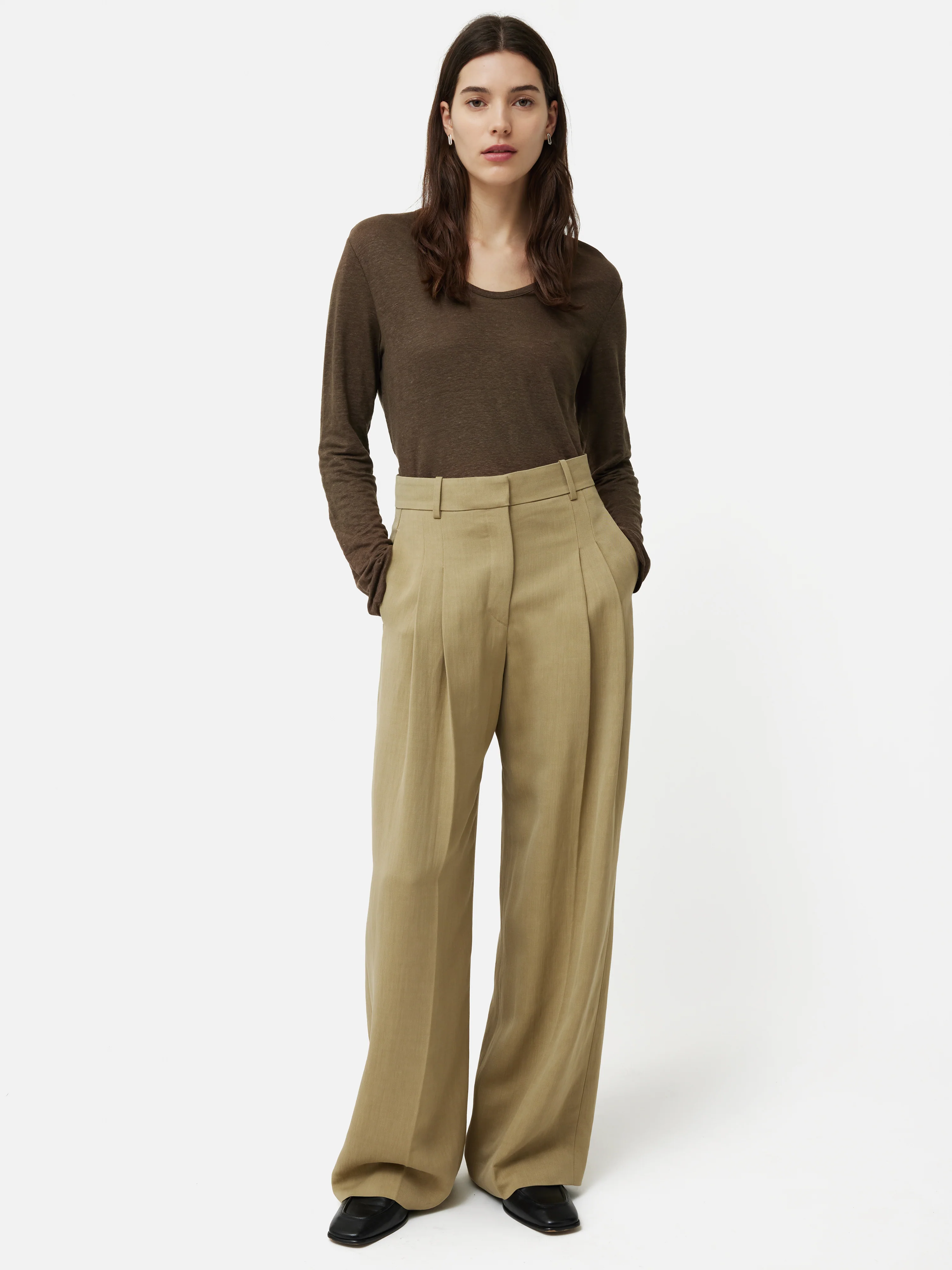 Linen Eden Long Sleeve Tee | Khaki - Image 3