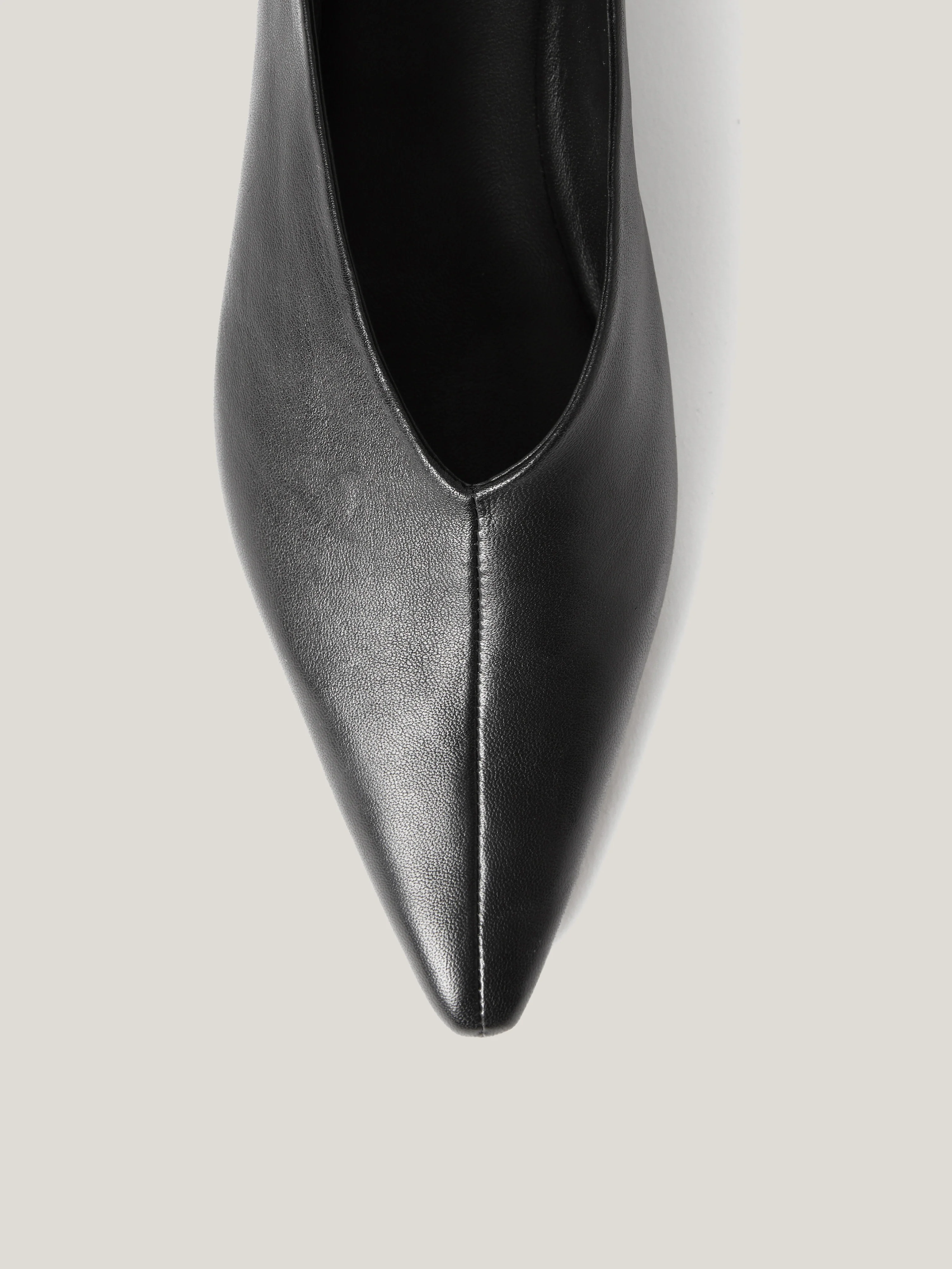 Linnie Flat Pointed Ballerina | Black - Image 3