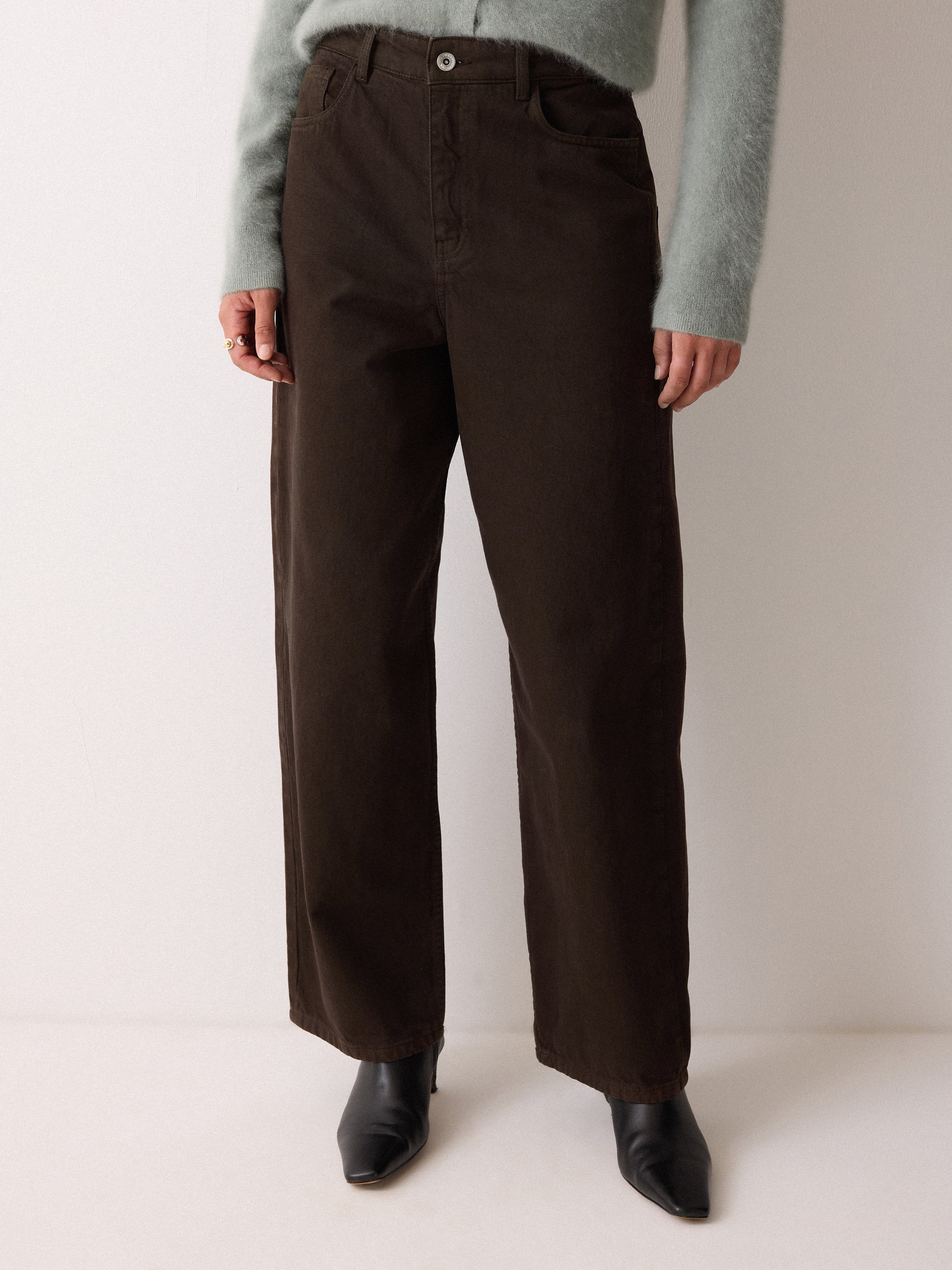 Lucia High Waisted Jean | Brown - Image 4