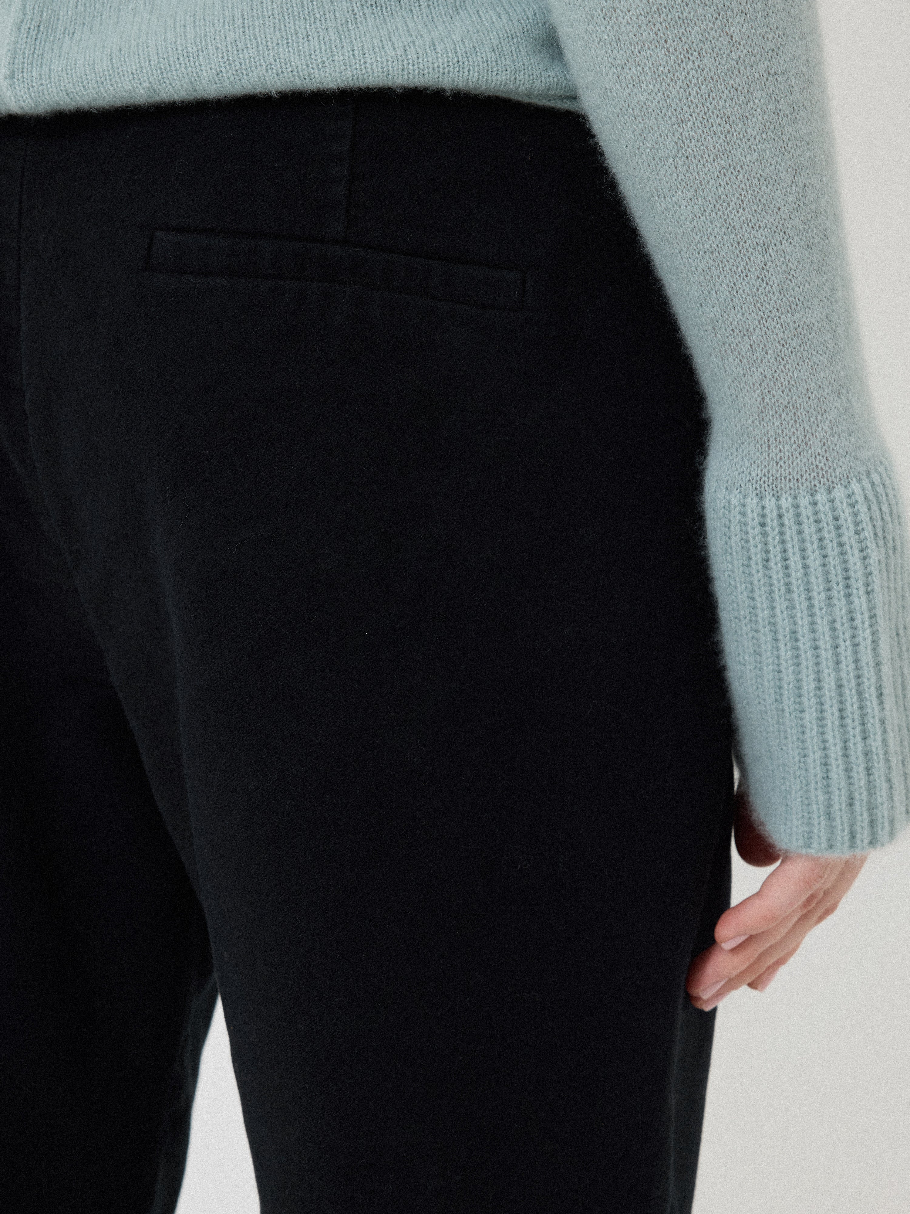 Nevis Moleskin Trouser | Navy - Image 4