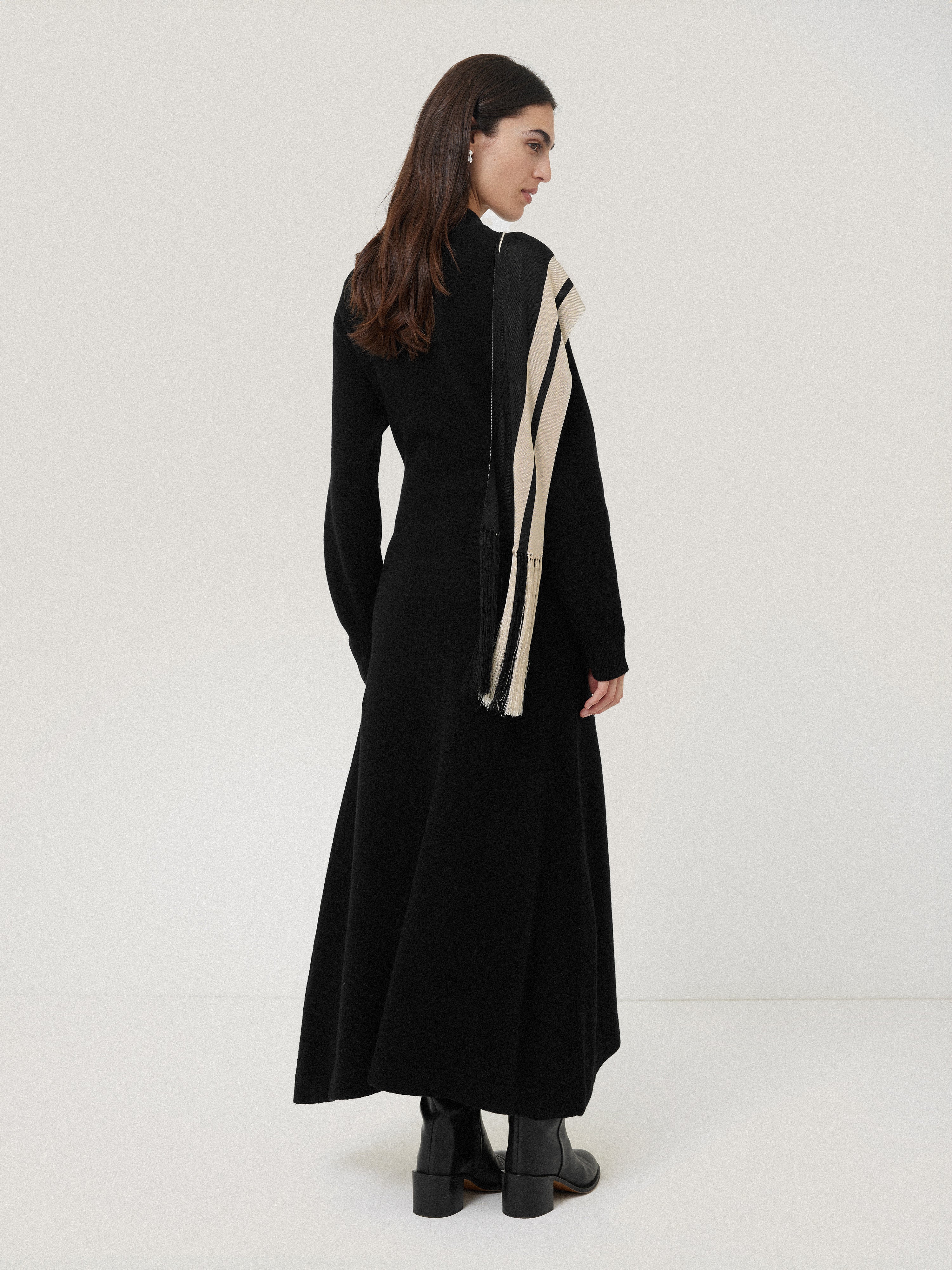 Opera Scarf Knitted Dress | Black - Image 5