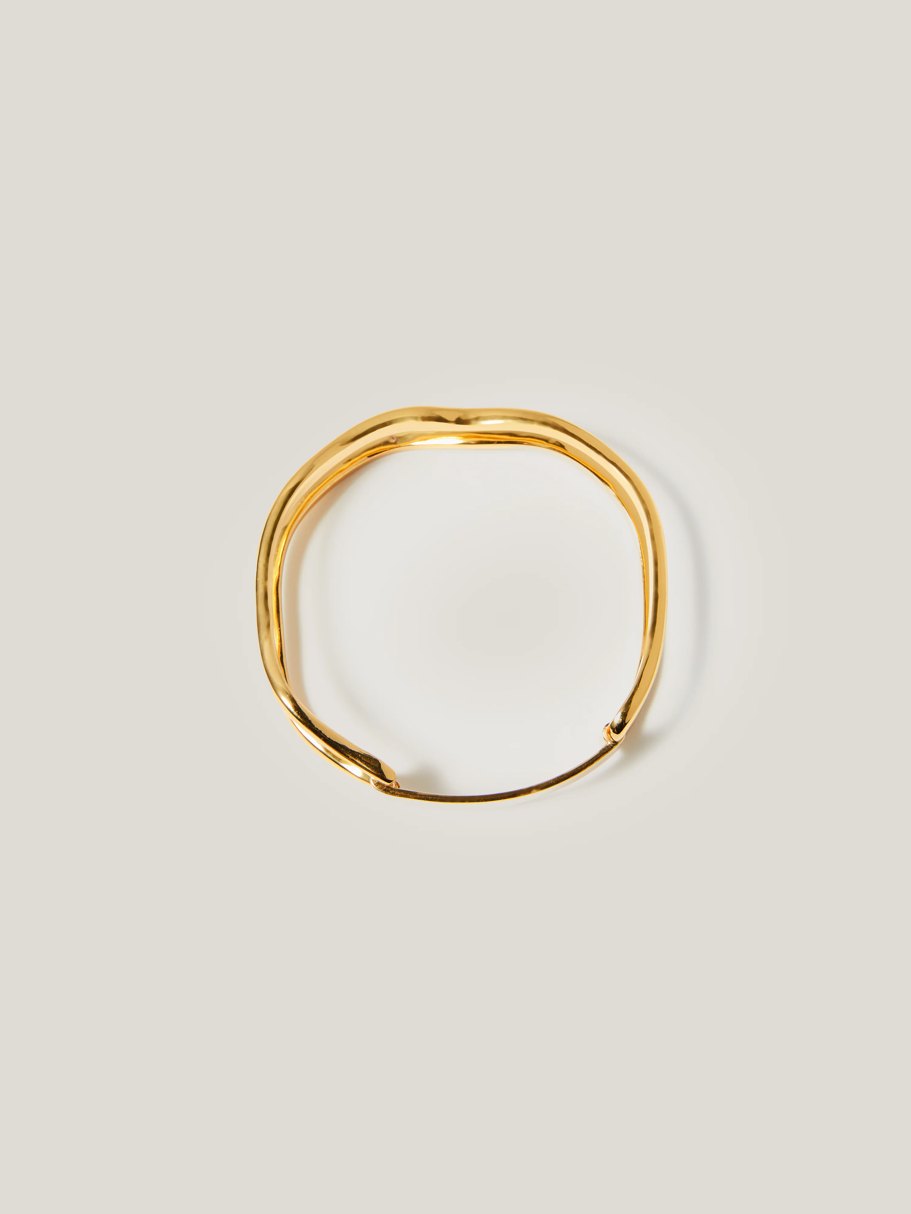 Organic Wave Bangle | Gold - Image 5