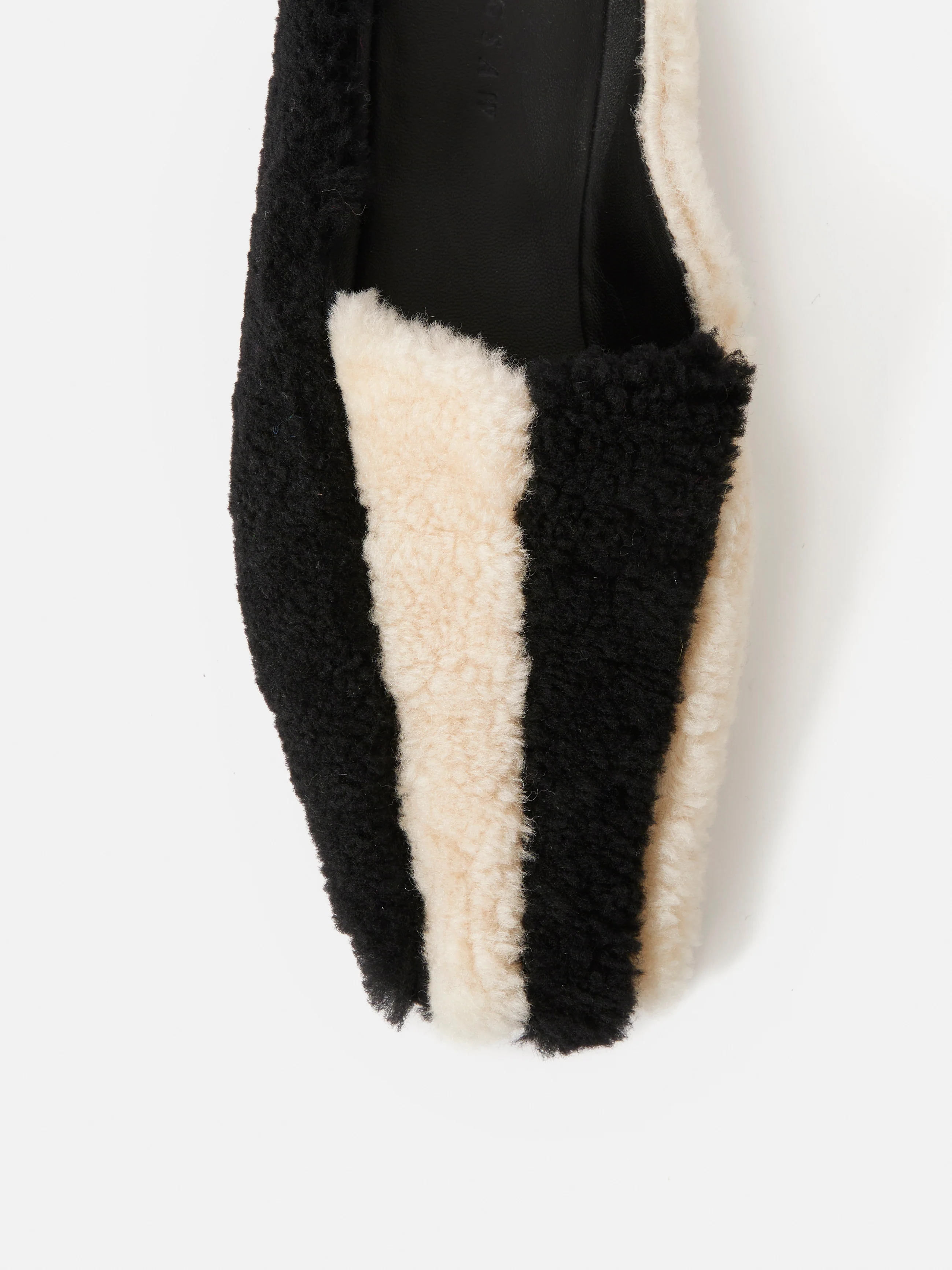 Shearling Striped Slipper | Monochrome - Image 3