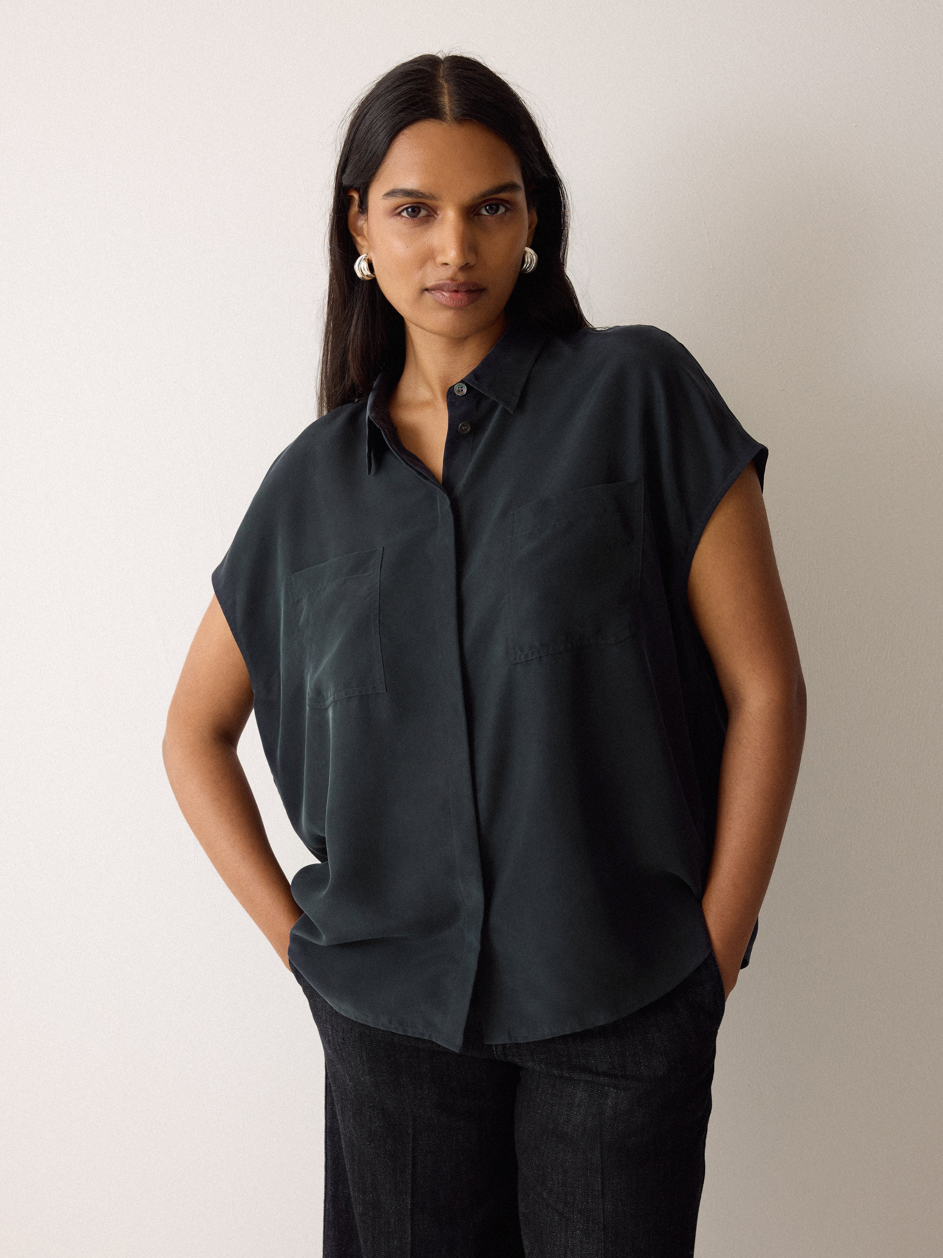 Short Sleeve Silk Shirt | Navy - Image 3