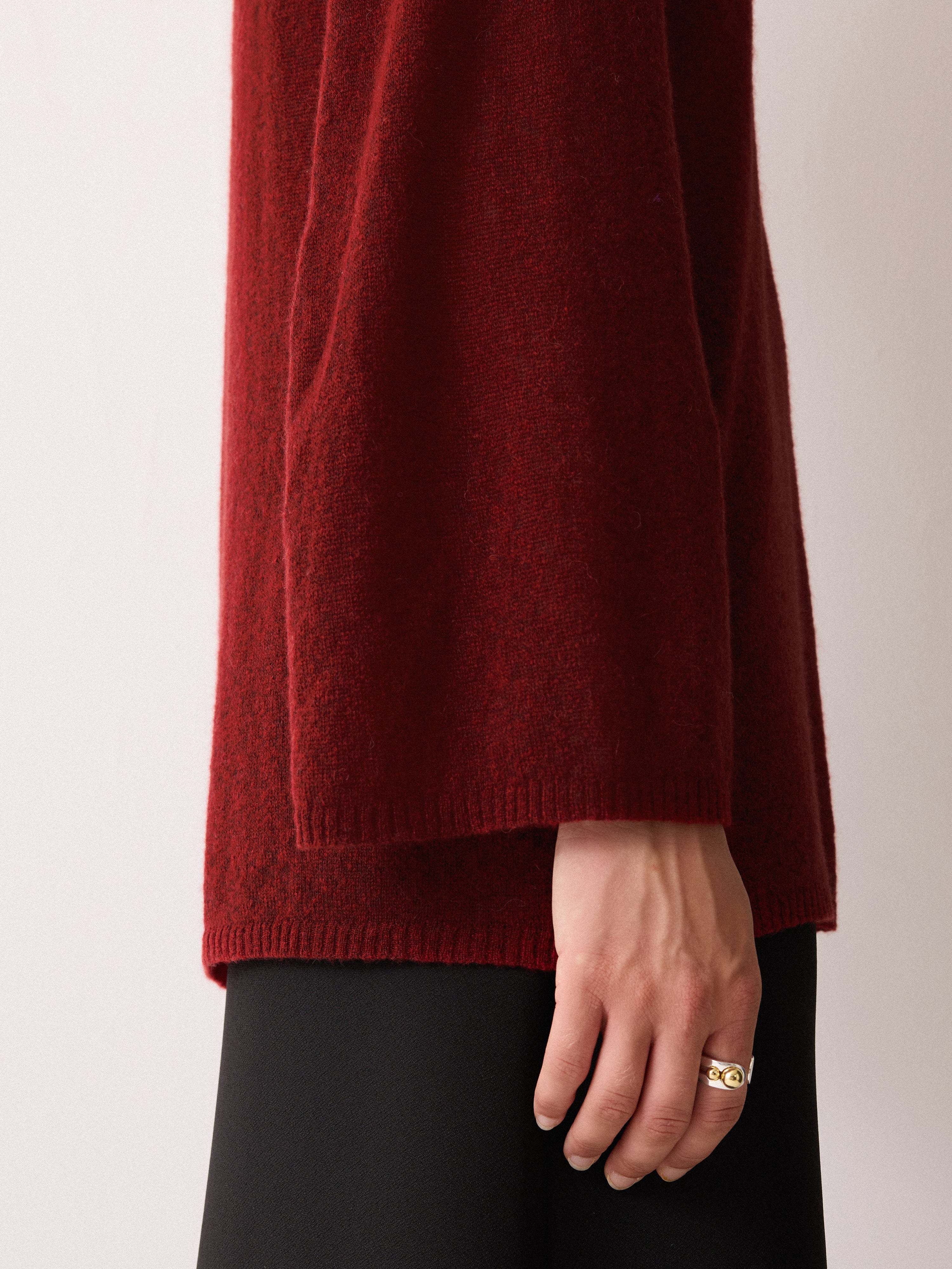 Soft Gauzy V Neck Jumper | Red - Image 2