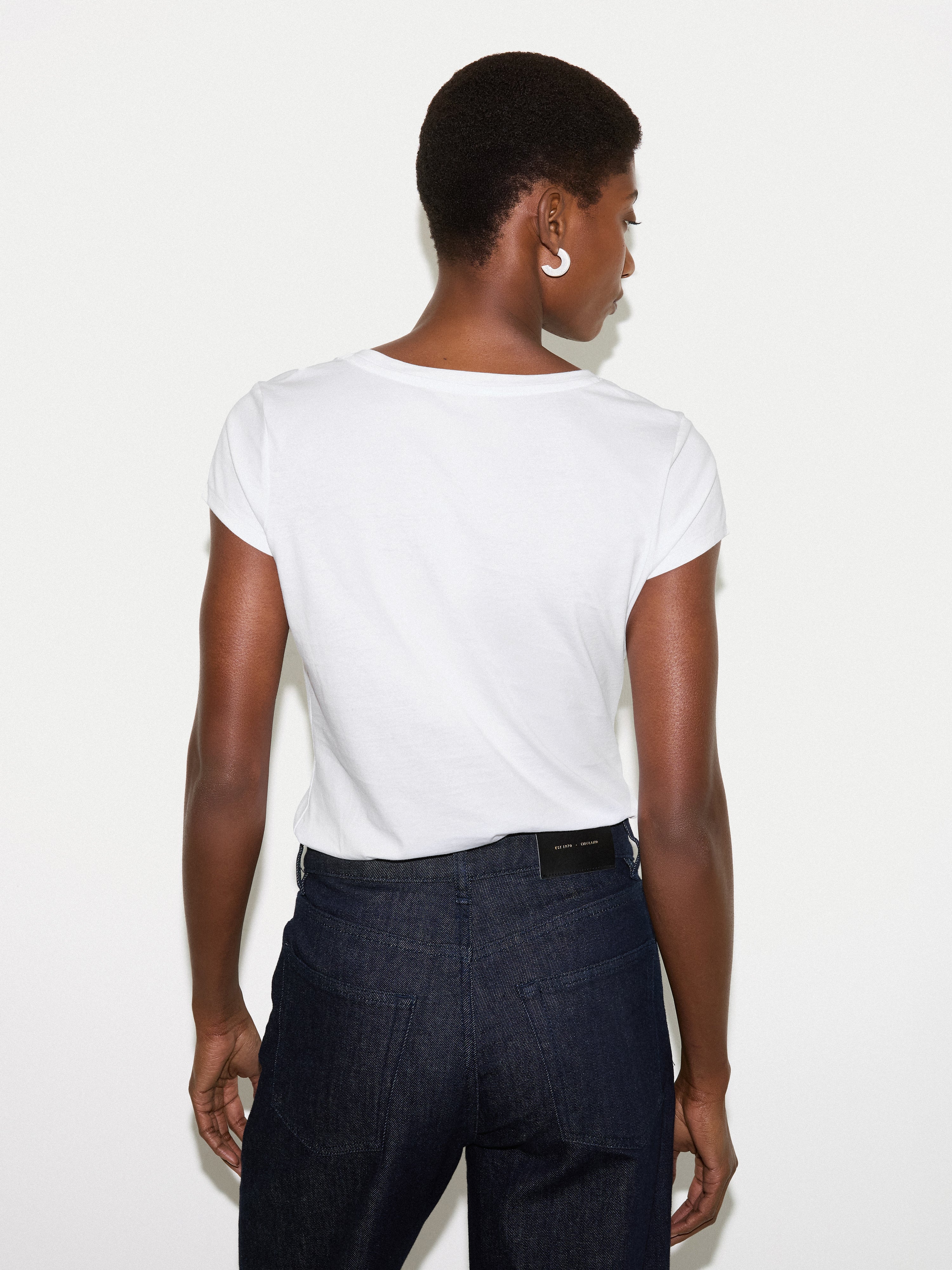 Supima Cotton Scoop Neck T-shirt | White - Image 5