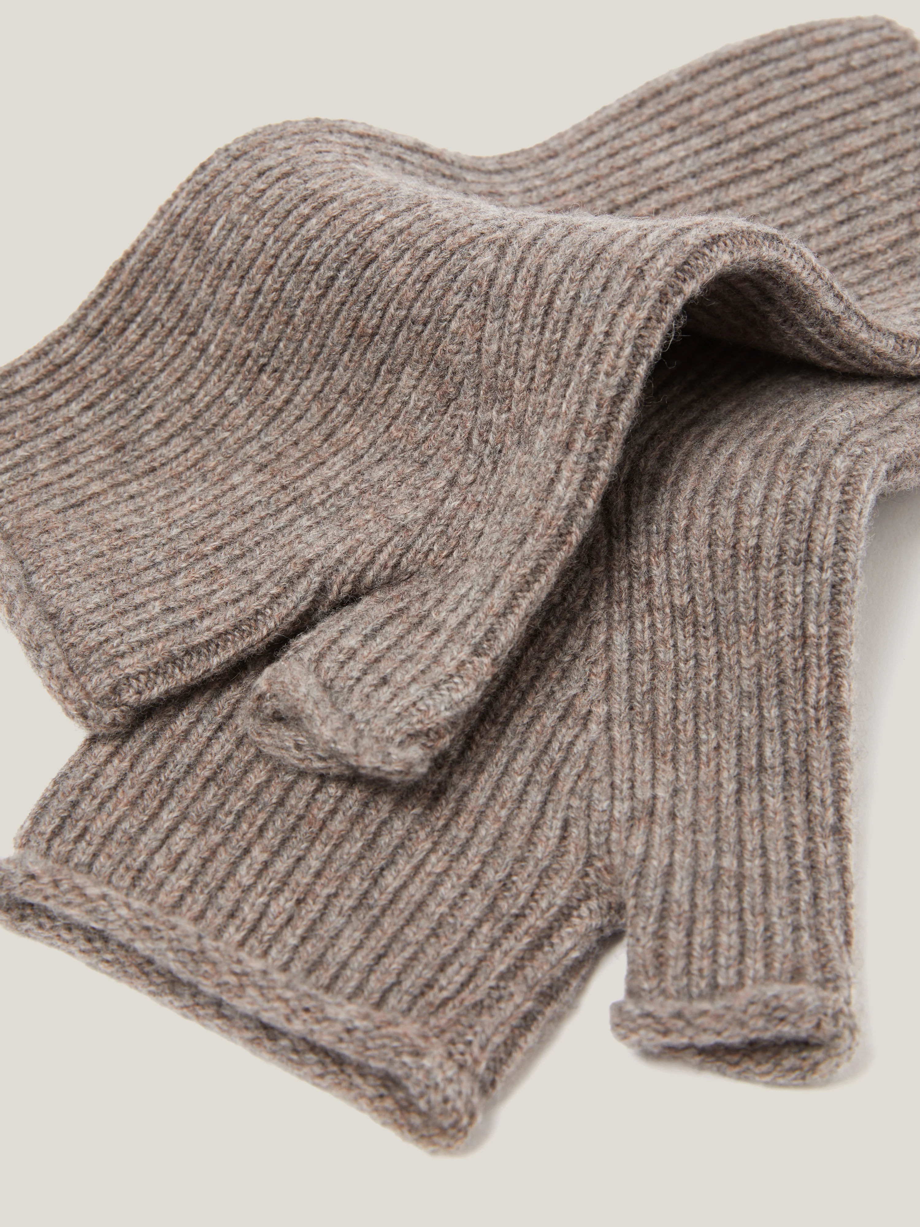 Wool Cashmere Blend Mittens | Oatmeal - Image 3