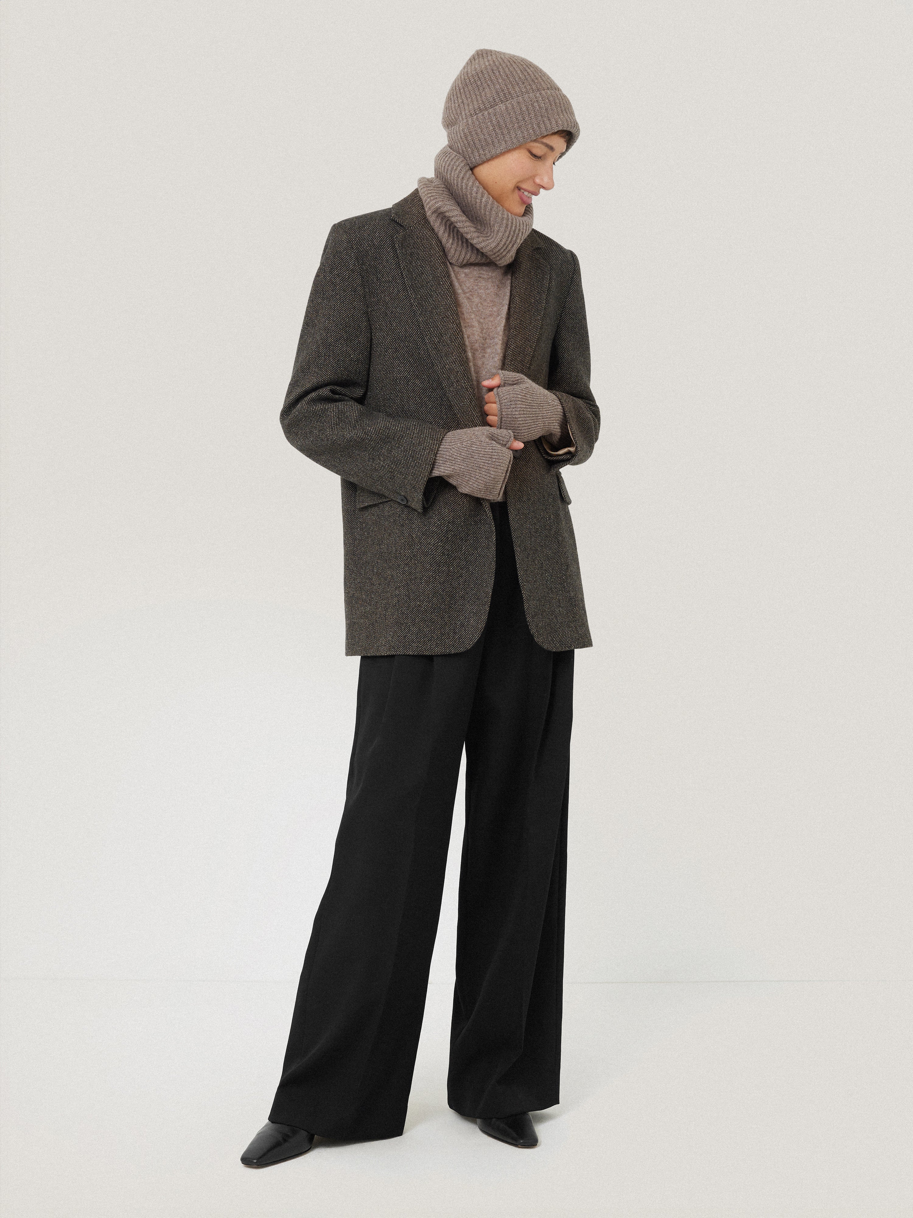 Wool Cashmere Blend Mittens | Oatmeal - Image 4