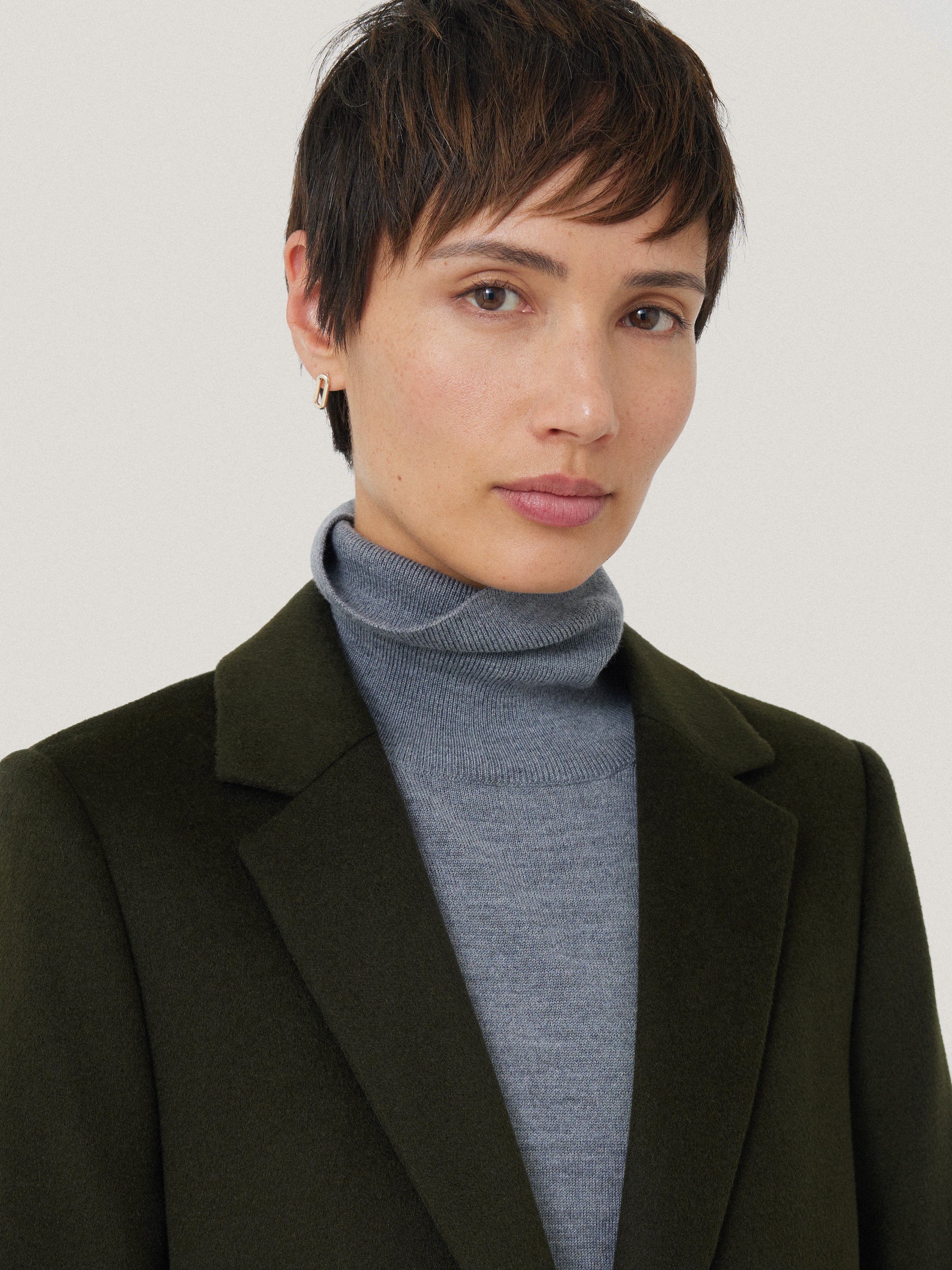 Wool Relaxed City Coat | Green - Image 4